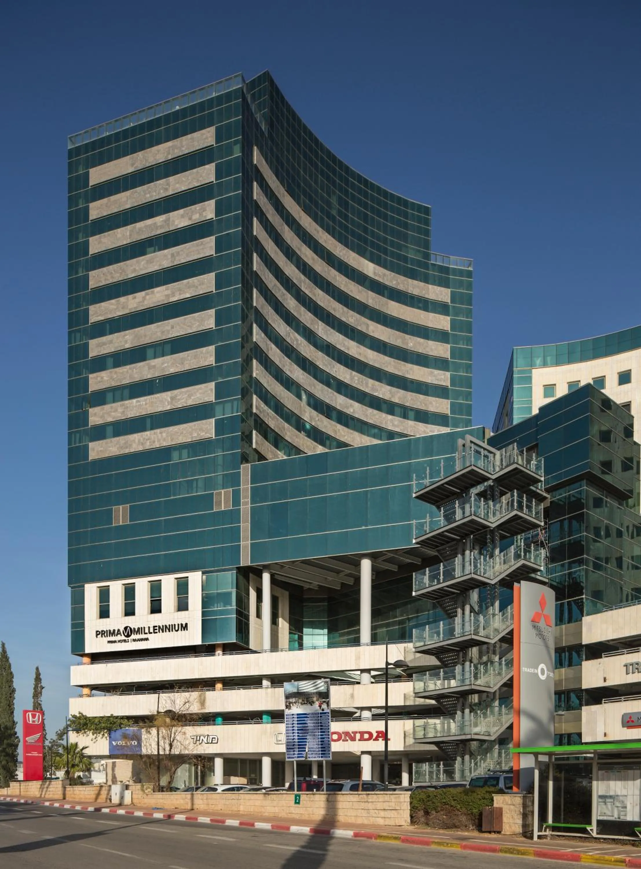 Property building in Prima Millennium