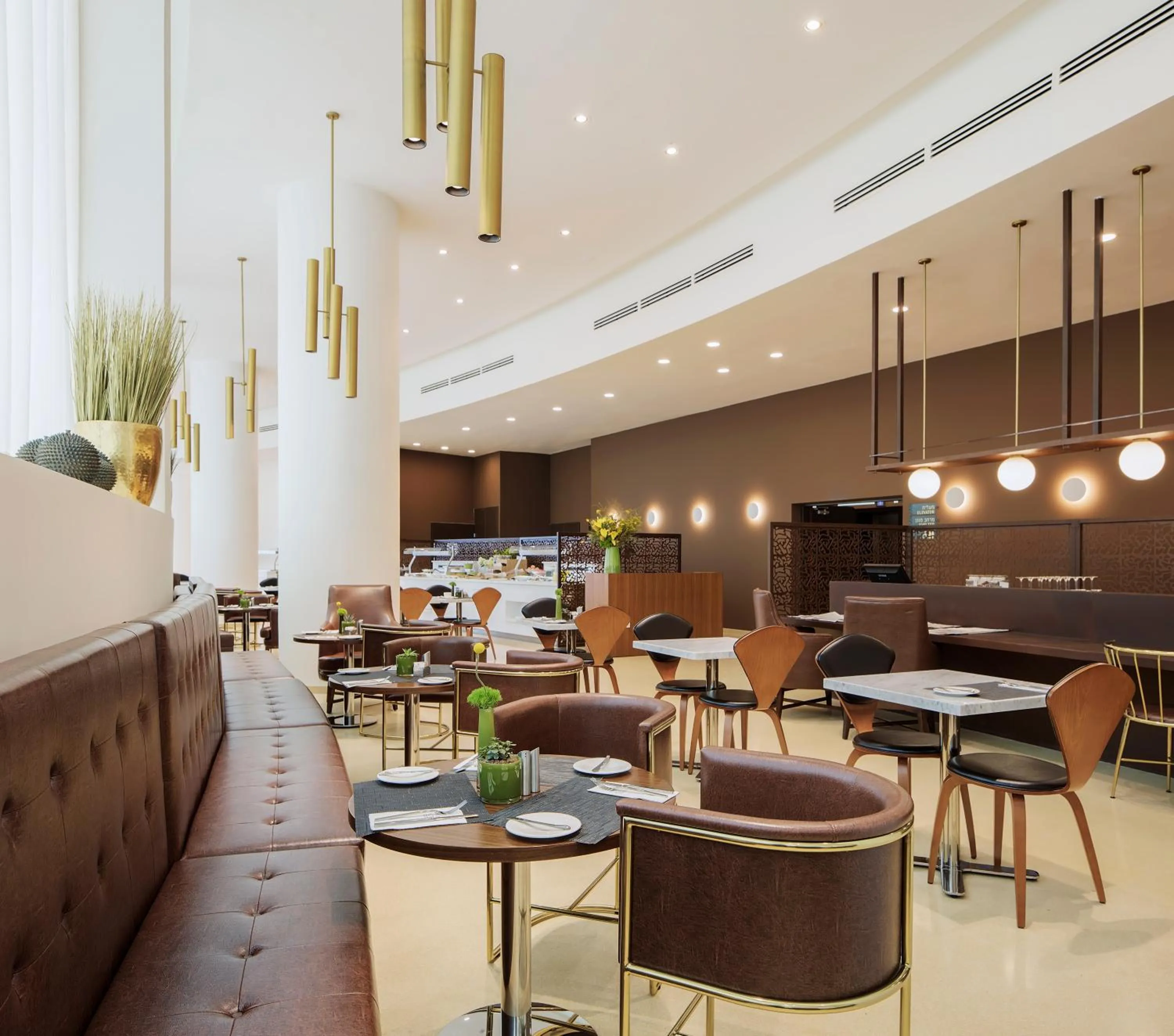 Restaurant/places to eat in Prima Millennium