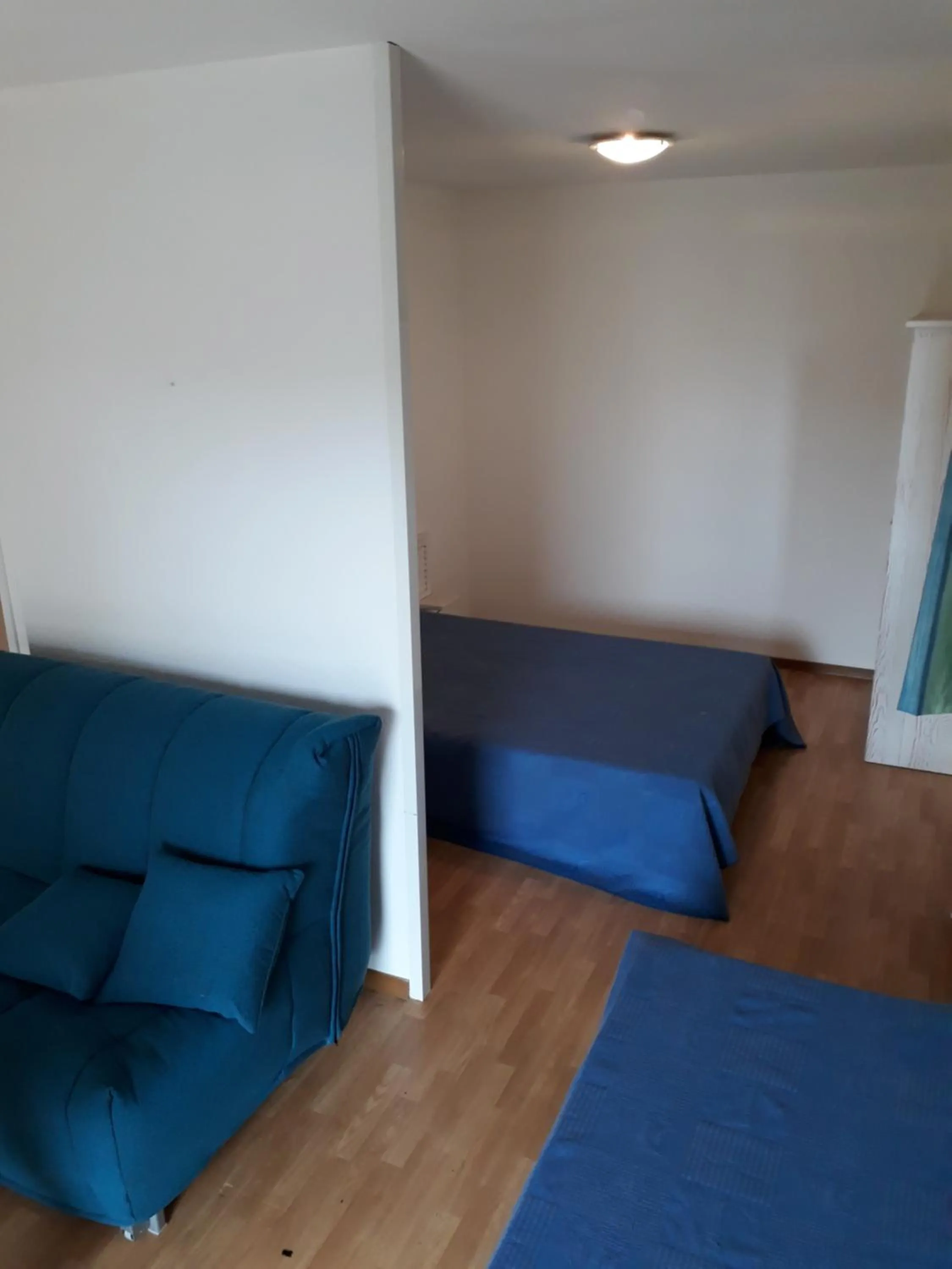 Living room, Bed in Résidence les Alcyons