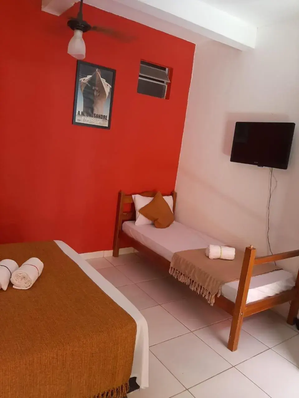 Standard Quadruple Room - single occupancy in Pousada Rota Tropicana Standard Quadruple Room - single occupancy in Pousada Rota Tropicana