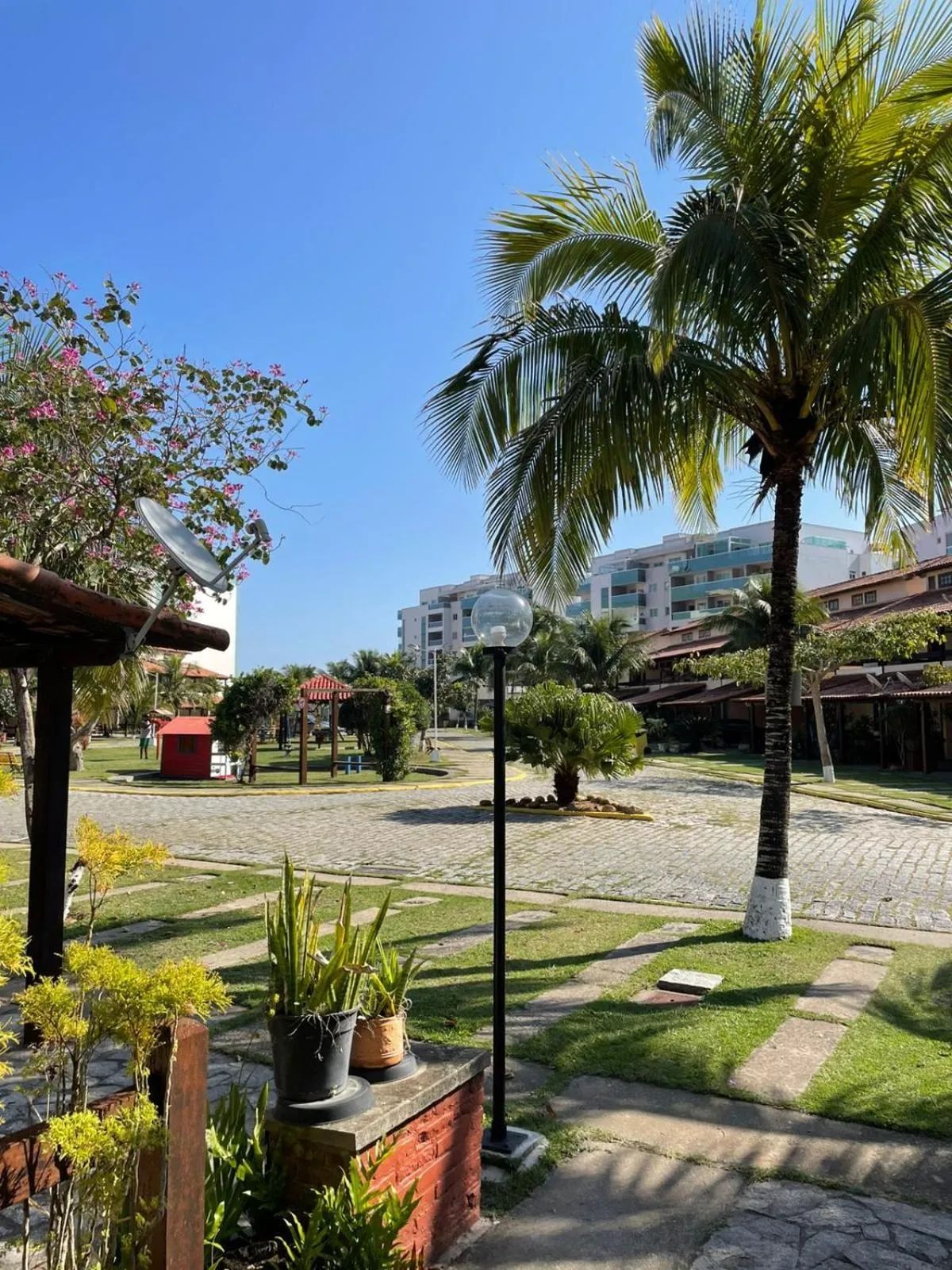 Garden view in Casa 4 quartos Condomínio em Frente a Praia Grande