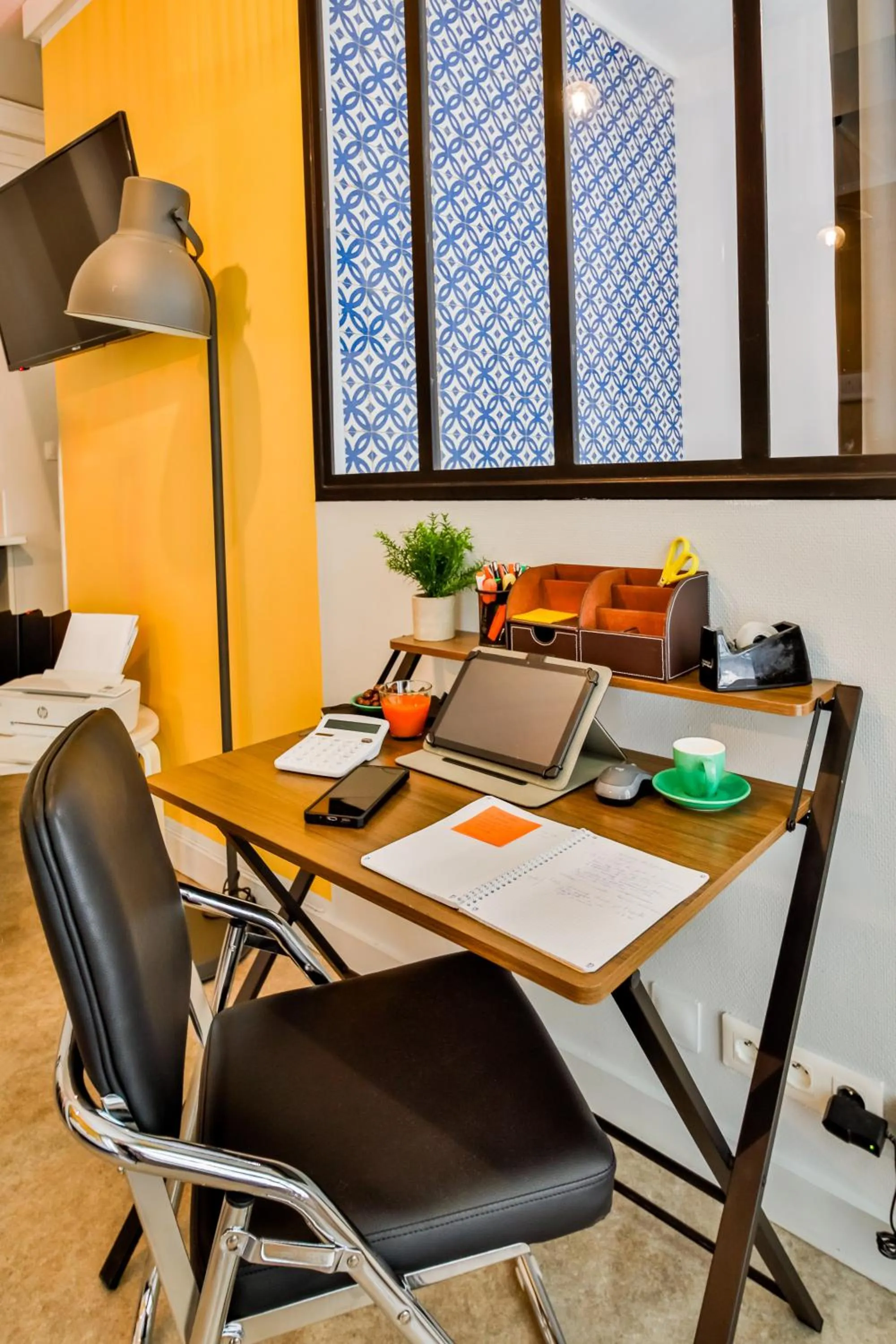 Seating area in WS Hôtel de Ville - Le Marais