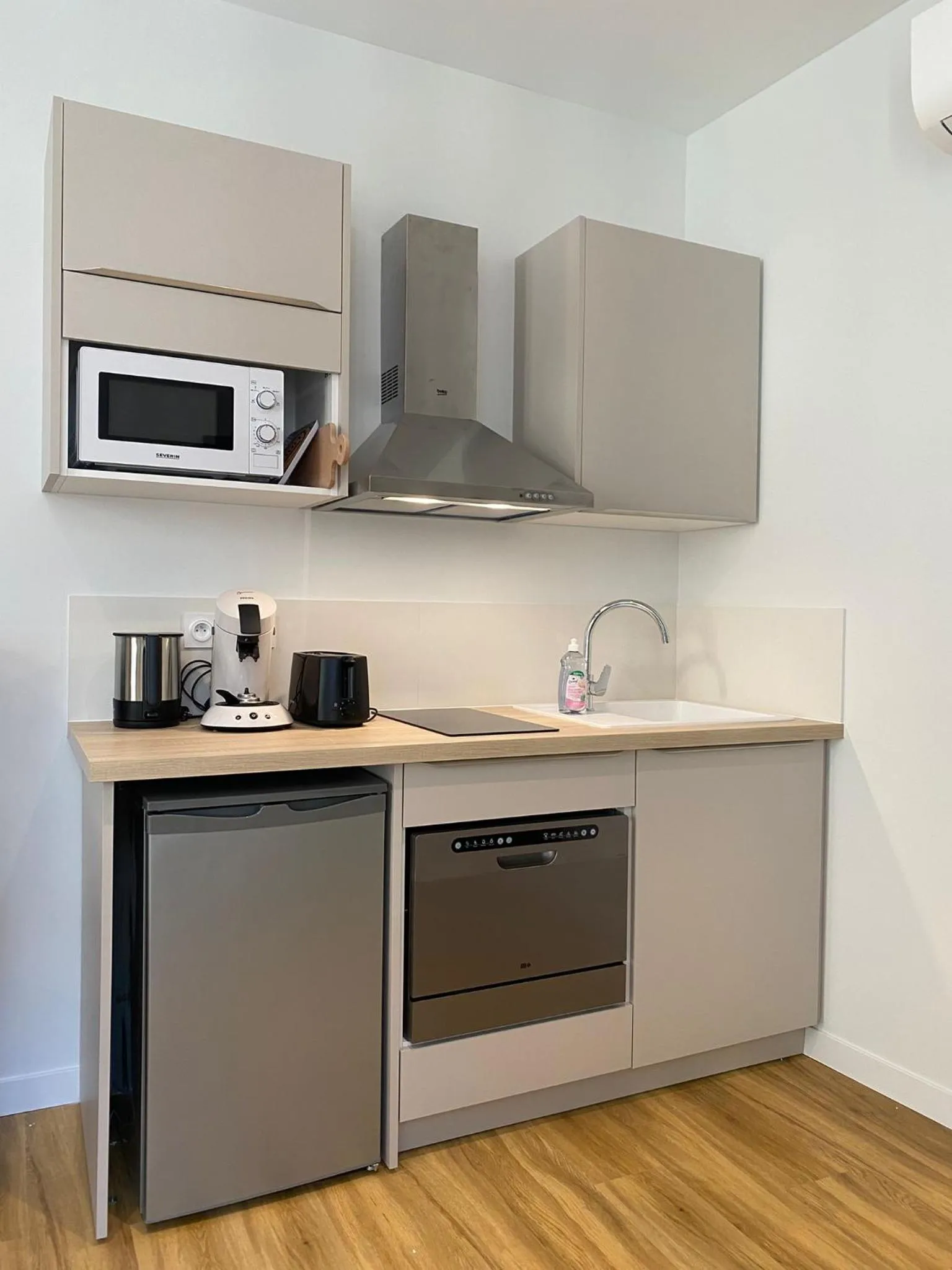 kitchen in La Villa des Consuls - Gîte de tourisme de charme