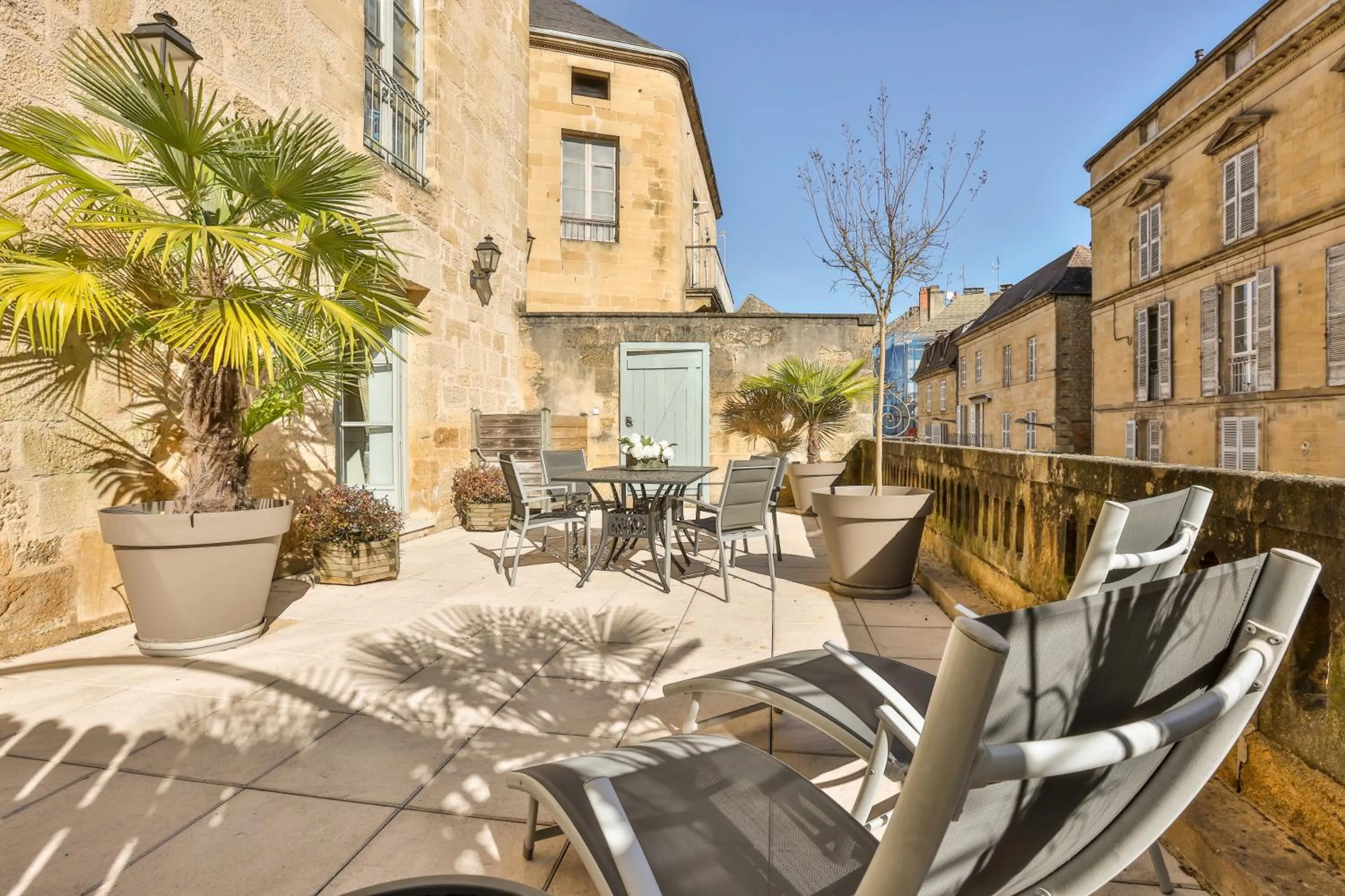 Balcony/Terrace in La Villa des Consuls - Gîte de tourisme de charme