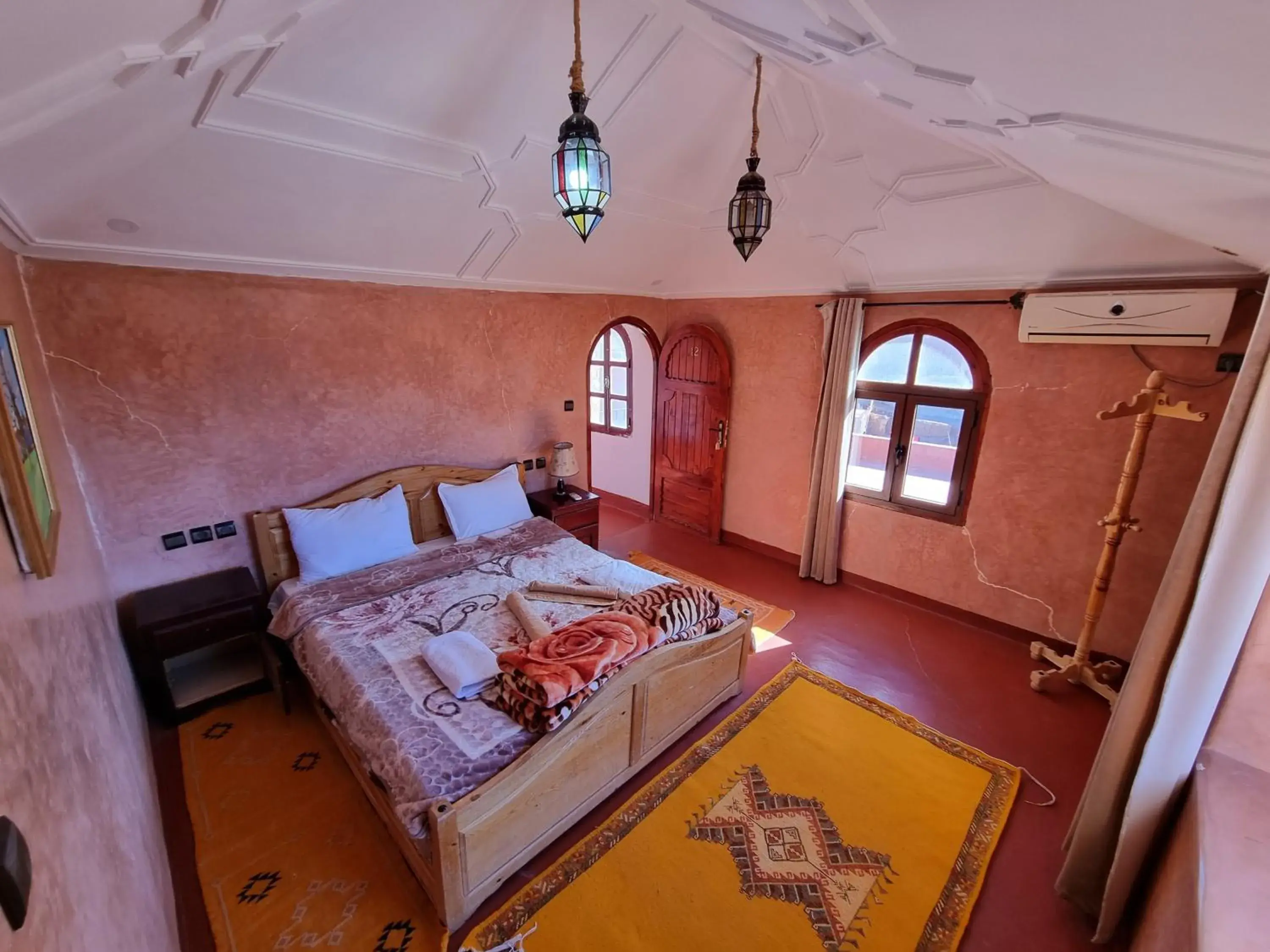 Double Room with Mountain View in Auberge Restaurant Telouet Double Room with Mountain View in Auberge Restaurant Telouet