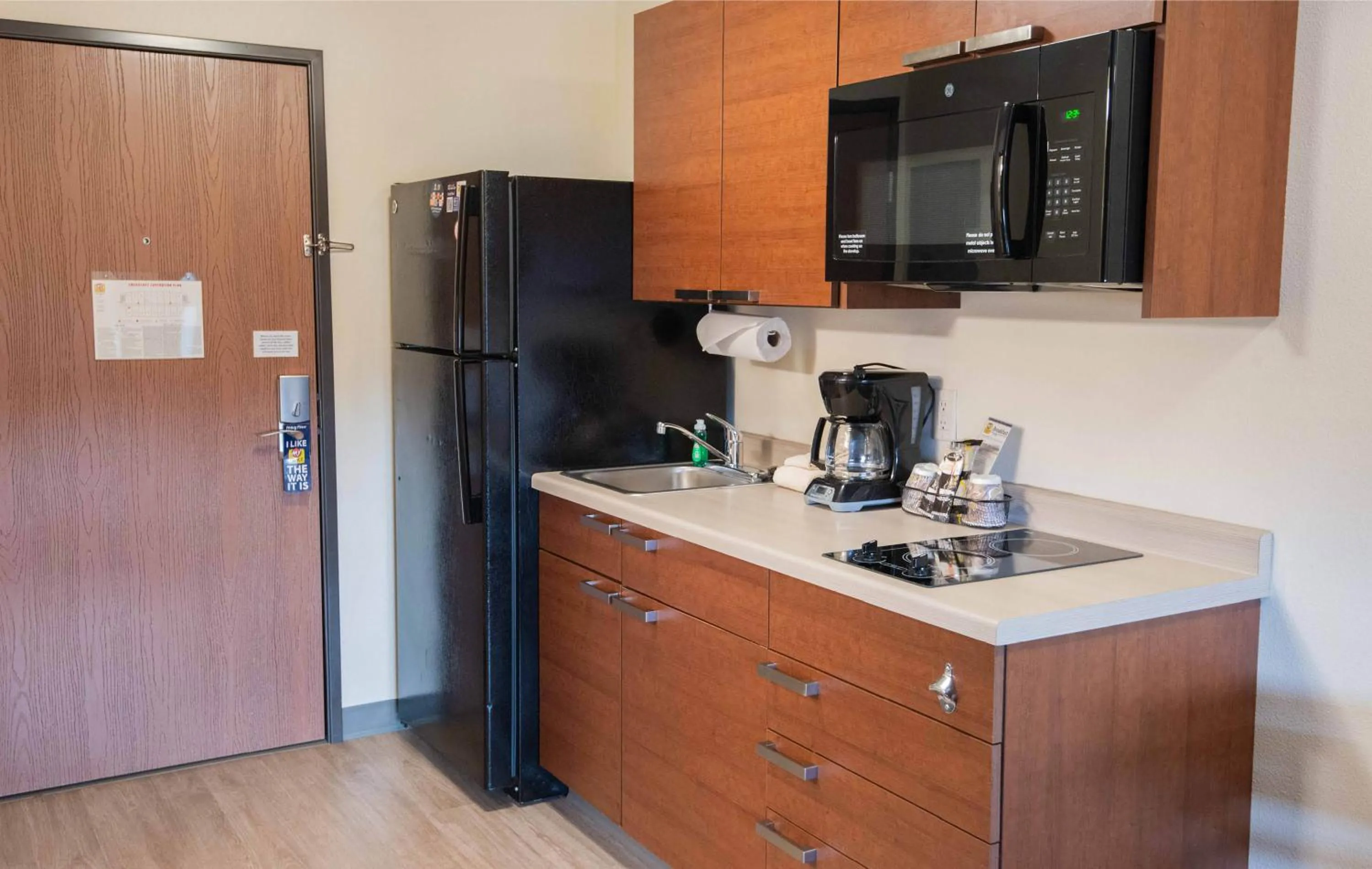 Coffee/tea facilities in My Place Hotel-Salt Lake City-West Jordan
