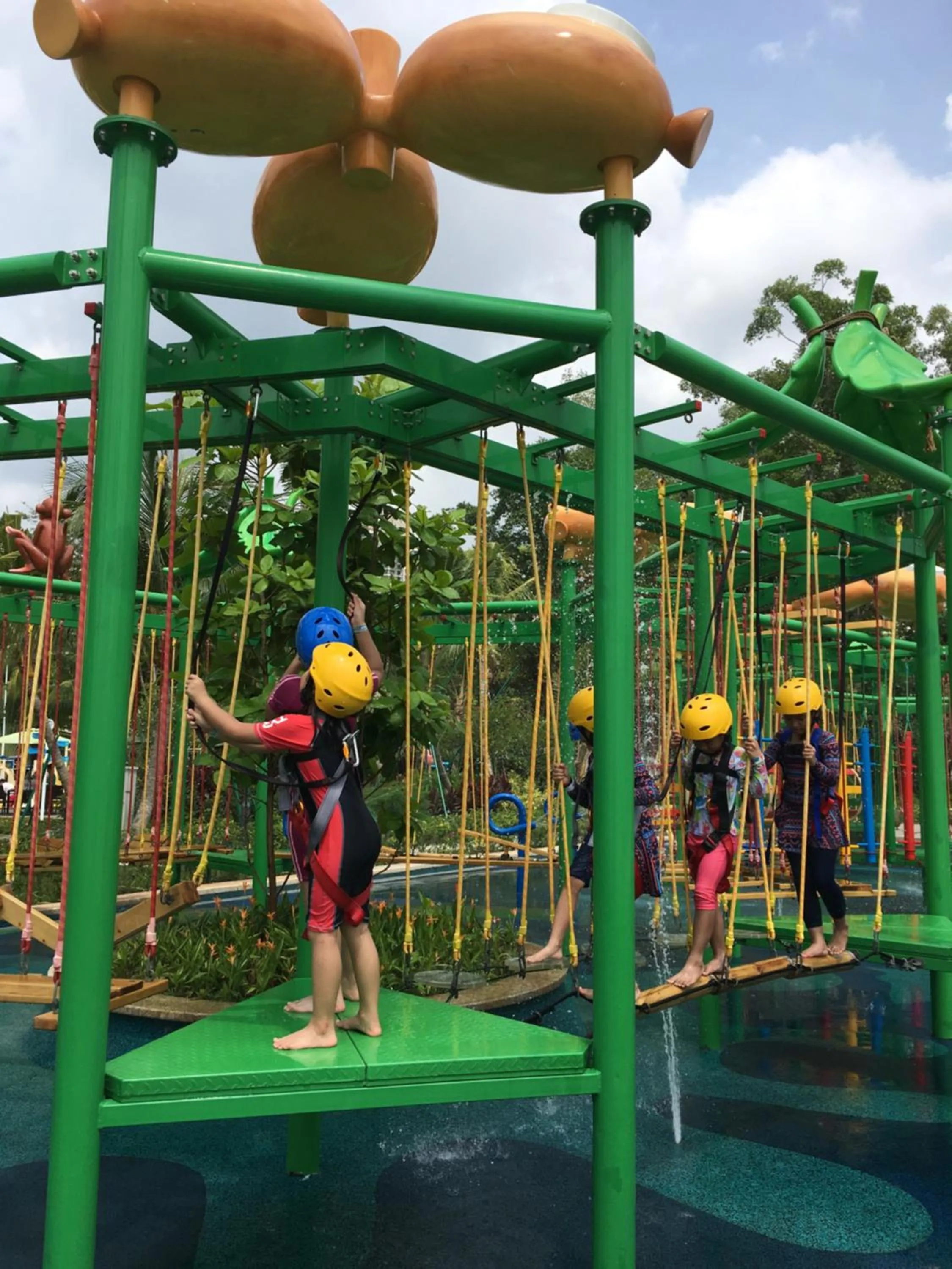 Activities in Forest City Marina Hotel