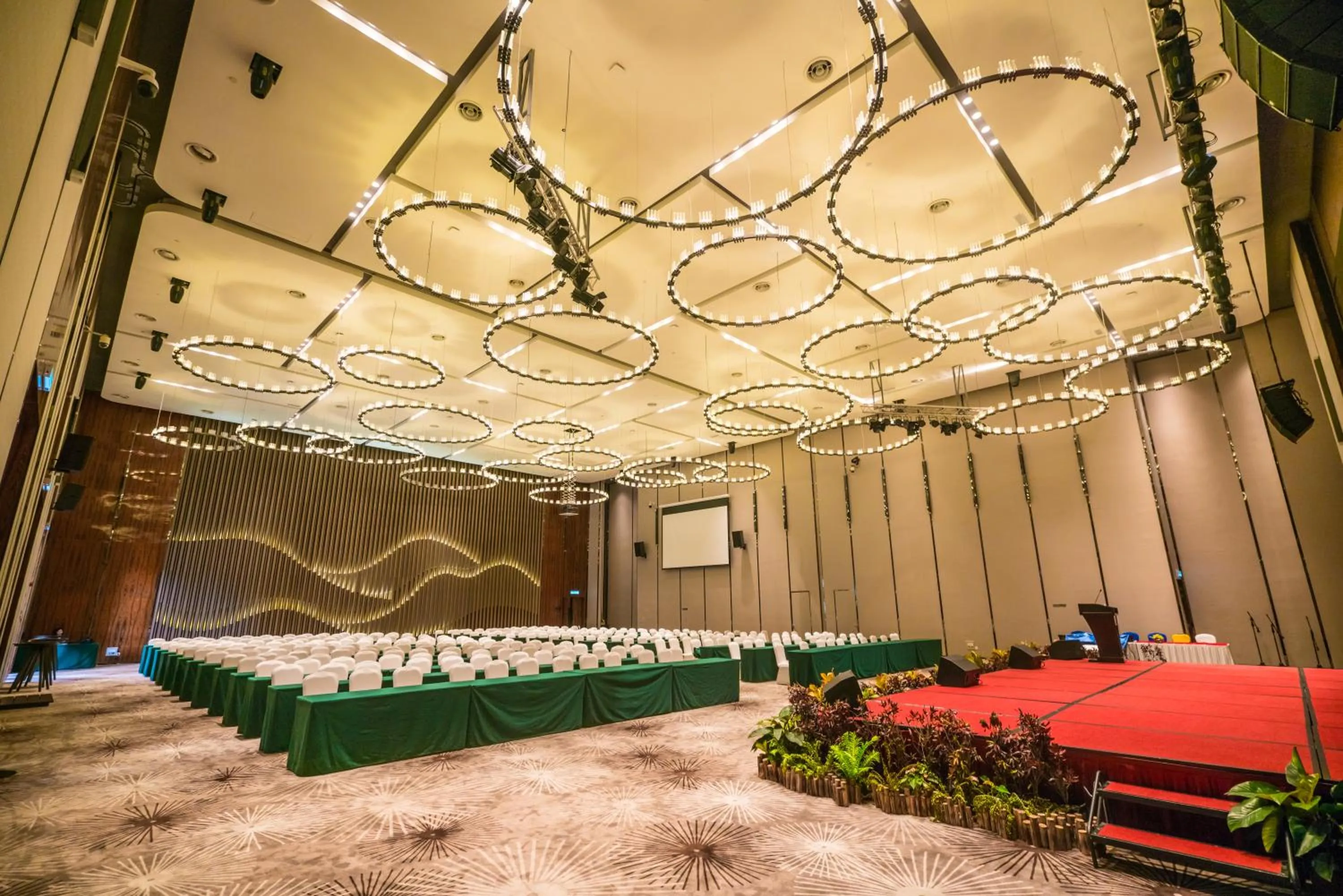 Meeting/conference room in Forest City Marina Hotel