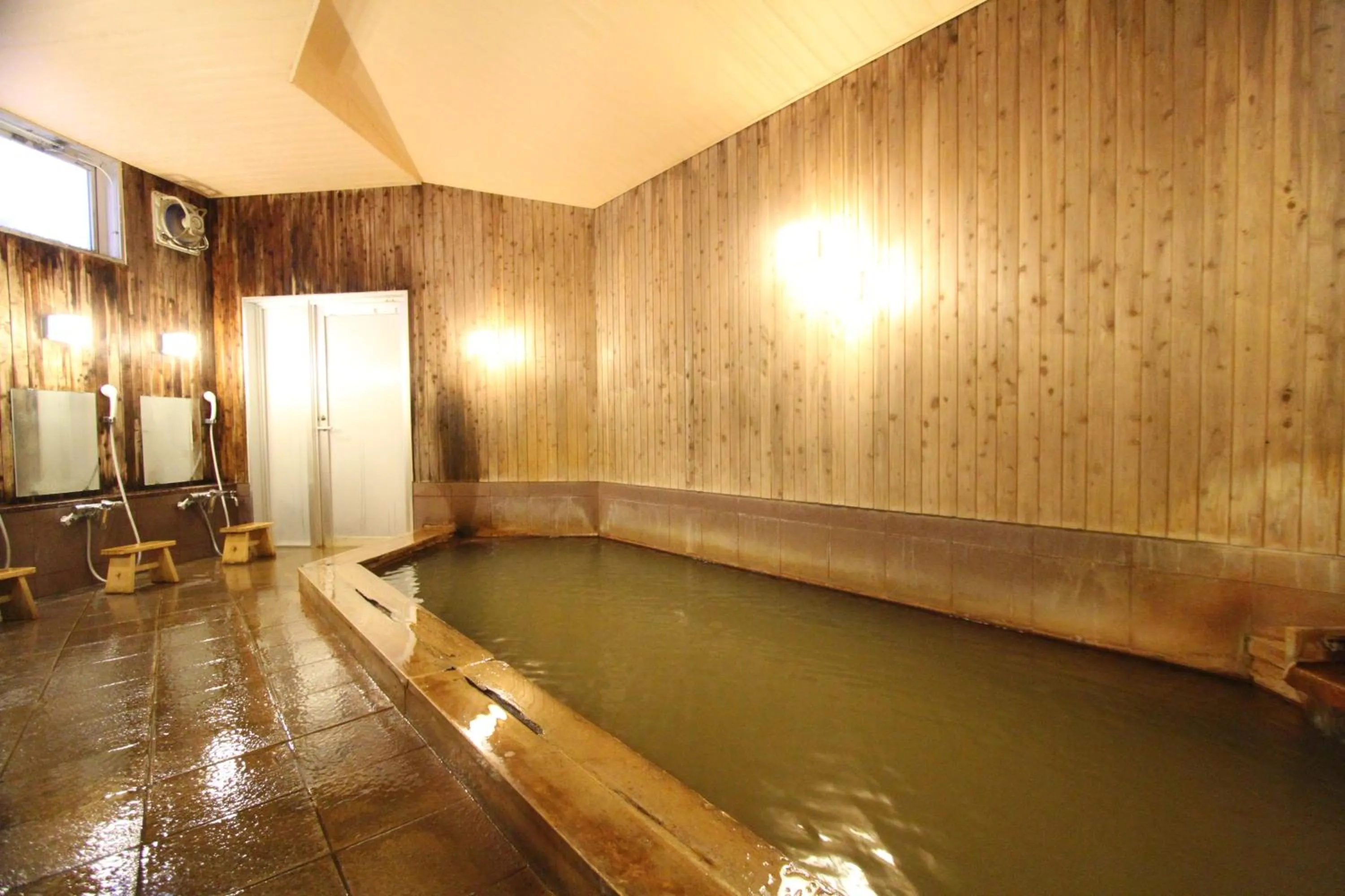 Hot Spring Bath in Hotel Hirayunomori Annex