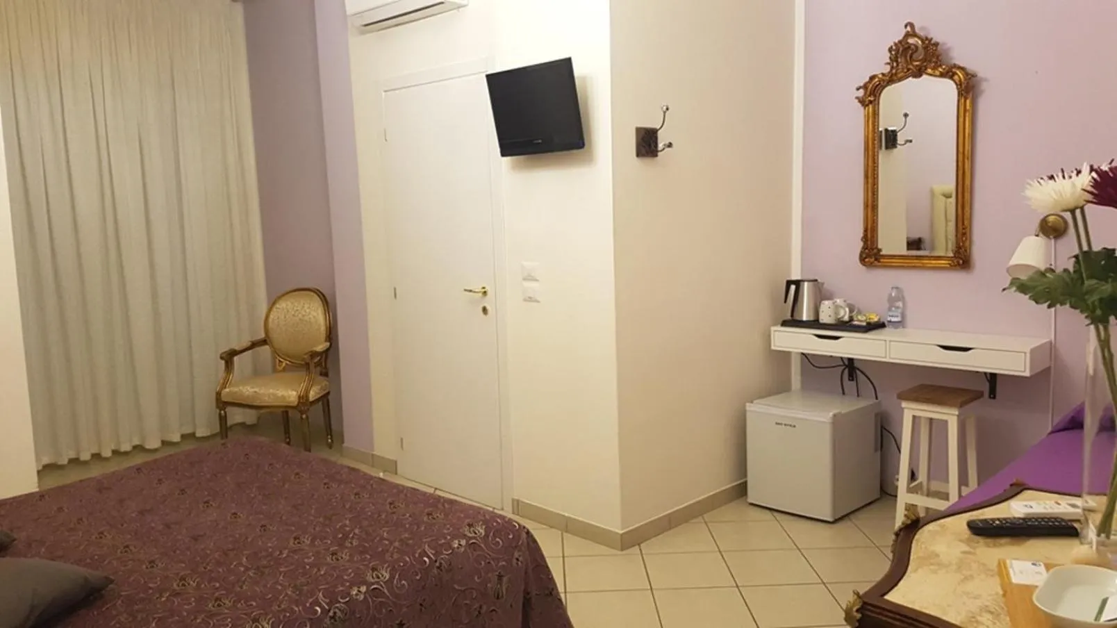 TV and multimedia in B&B TORRE DEI SARACENI