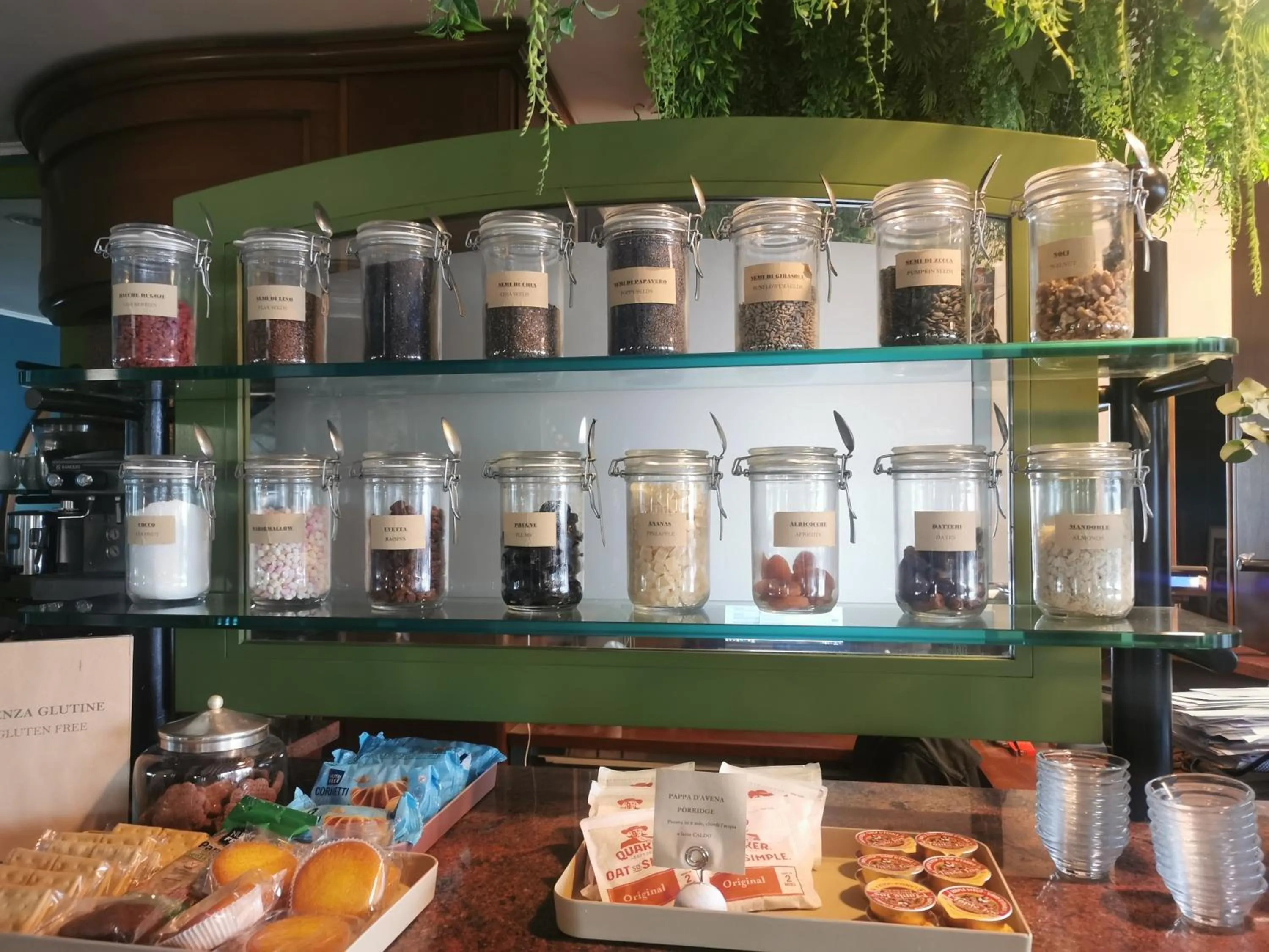 Breakfast in Albium Hotel