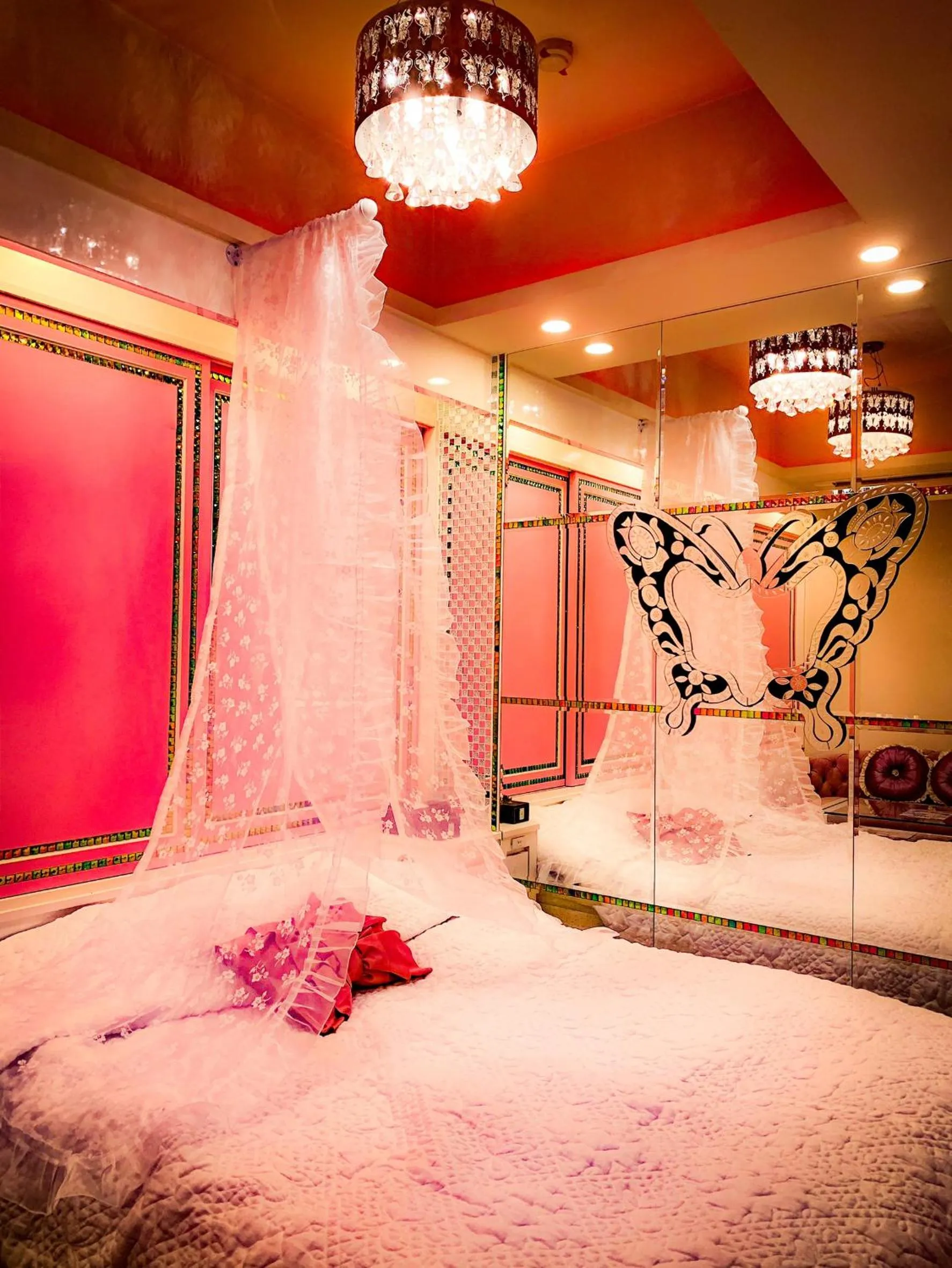 Bed in H-SEVEN TOYAMA (Adult Only)