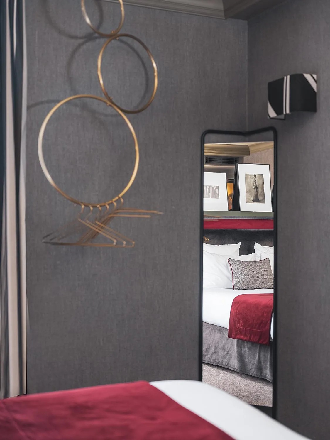 Decorative detail, Bed in Bob Hotel