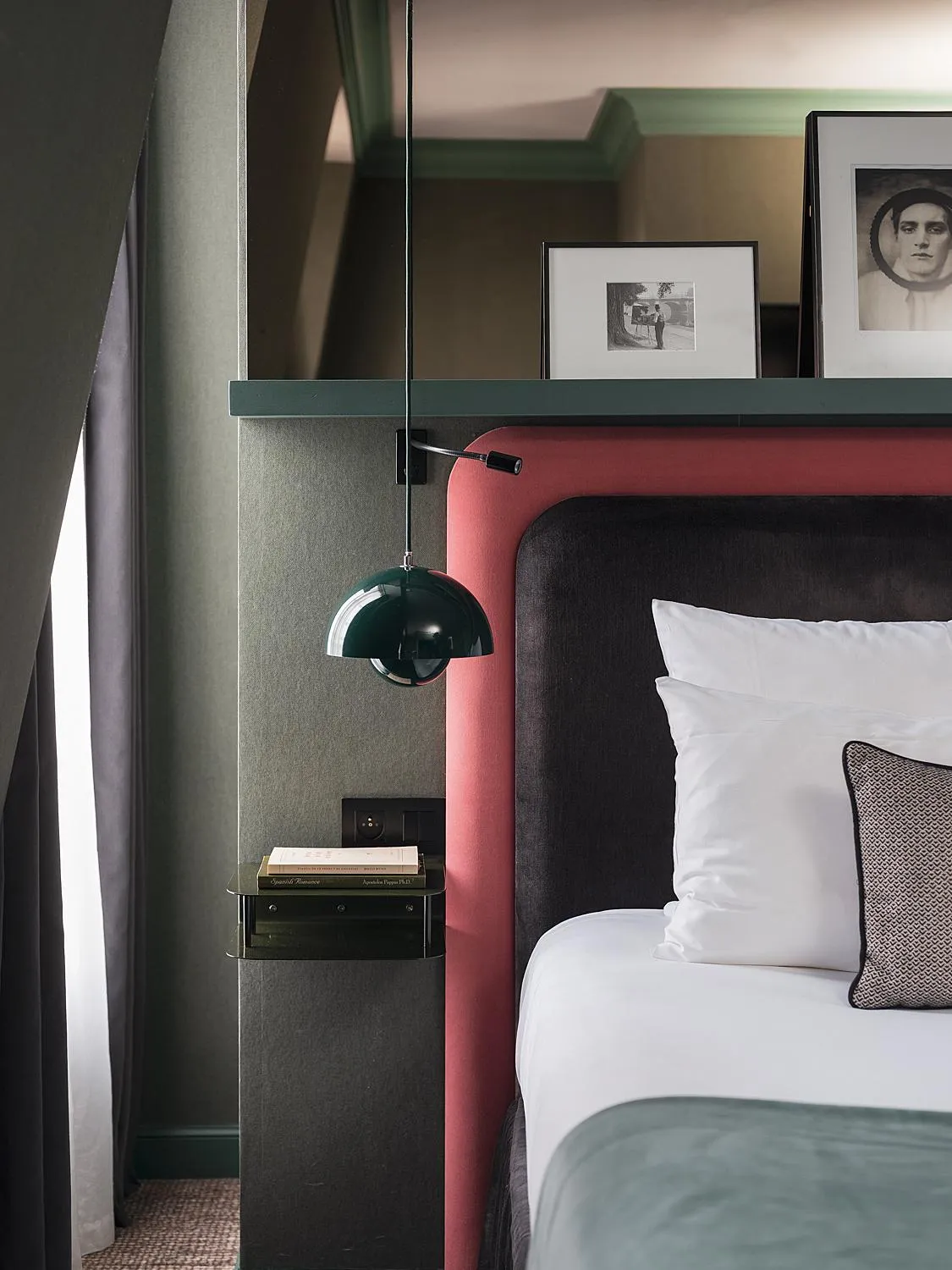 Bedroom, Bed in Bob Hotel