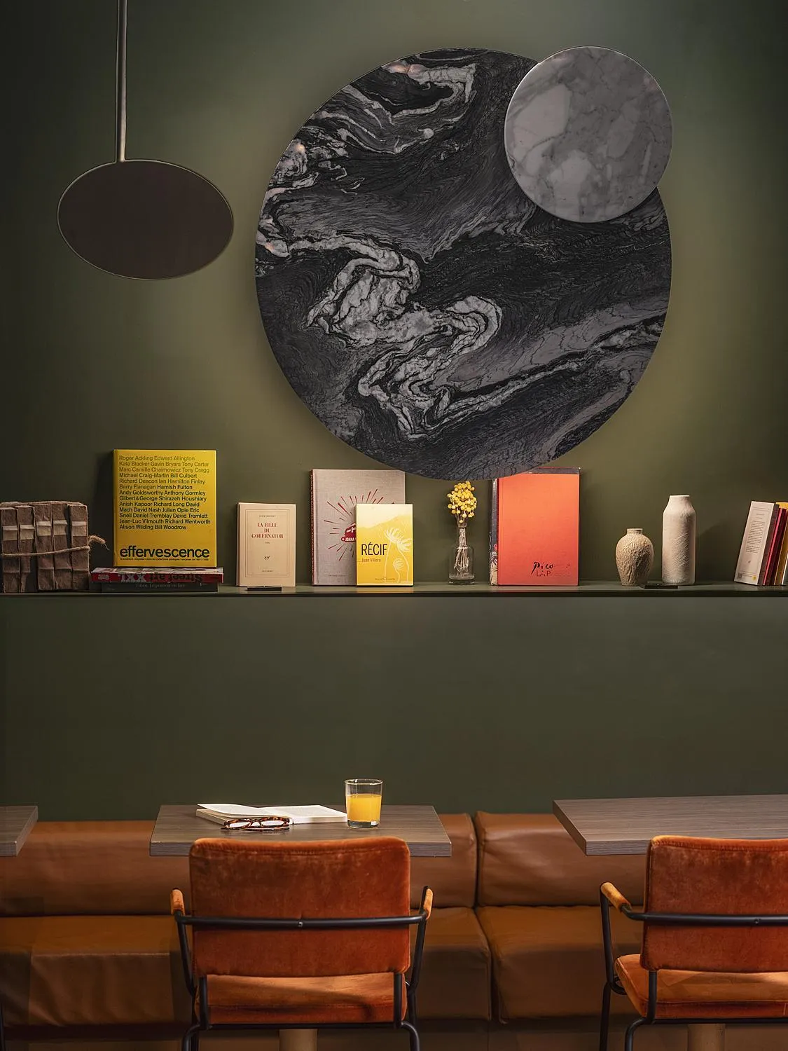 Seating area in Bob Hotel