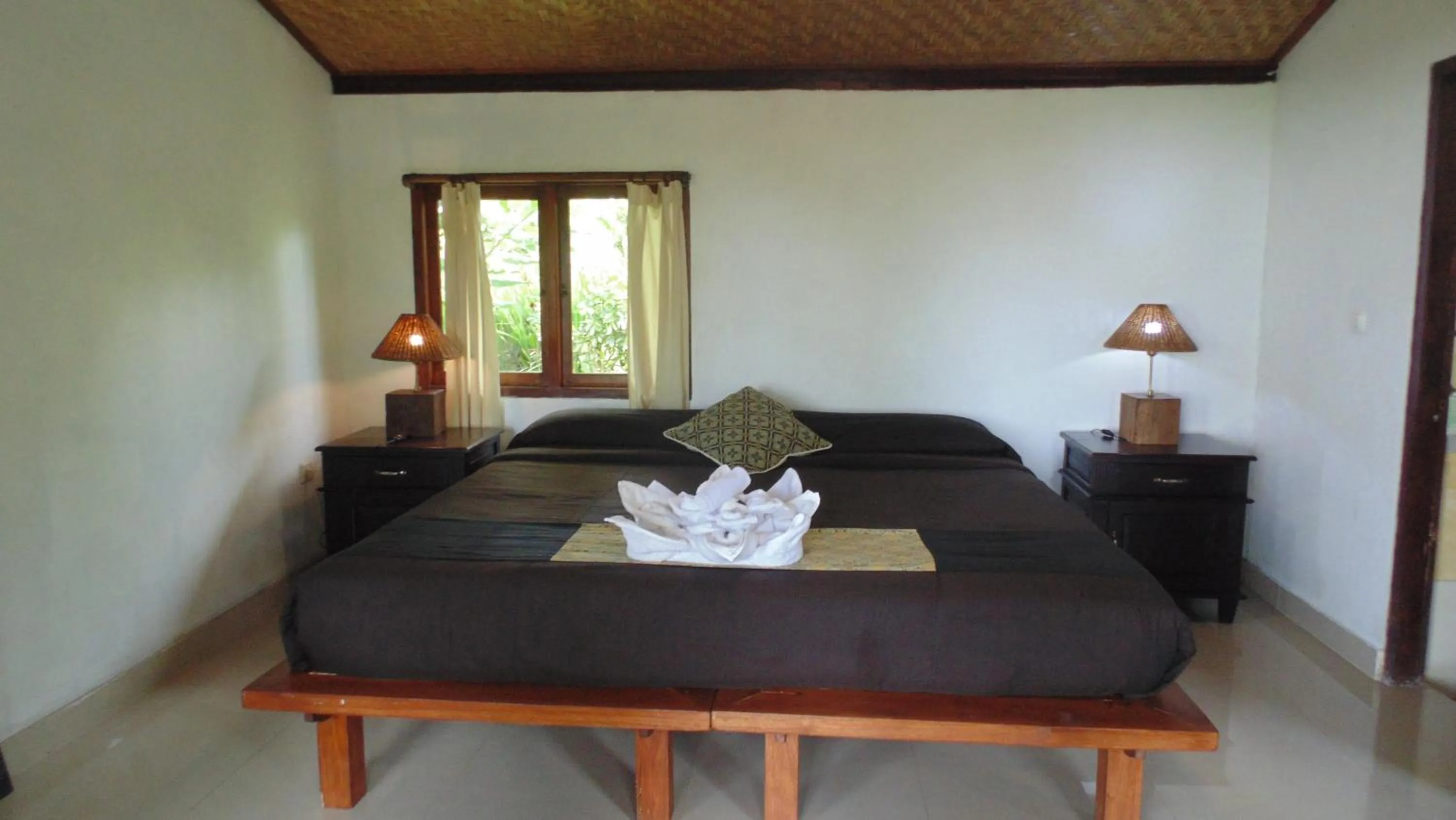 Bed in Bali Mountain Retreat