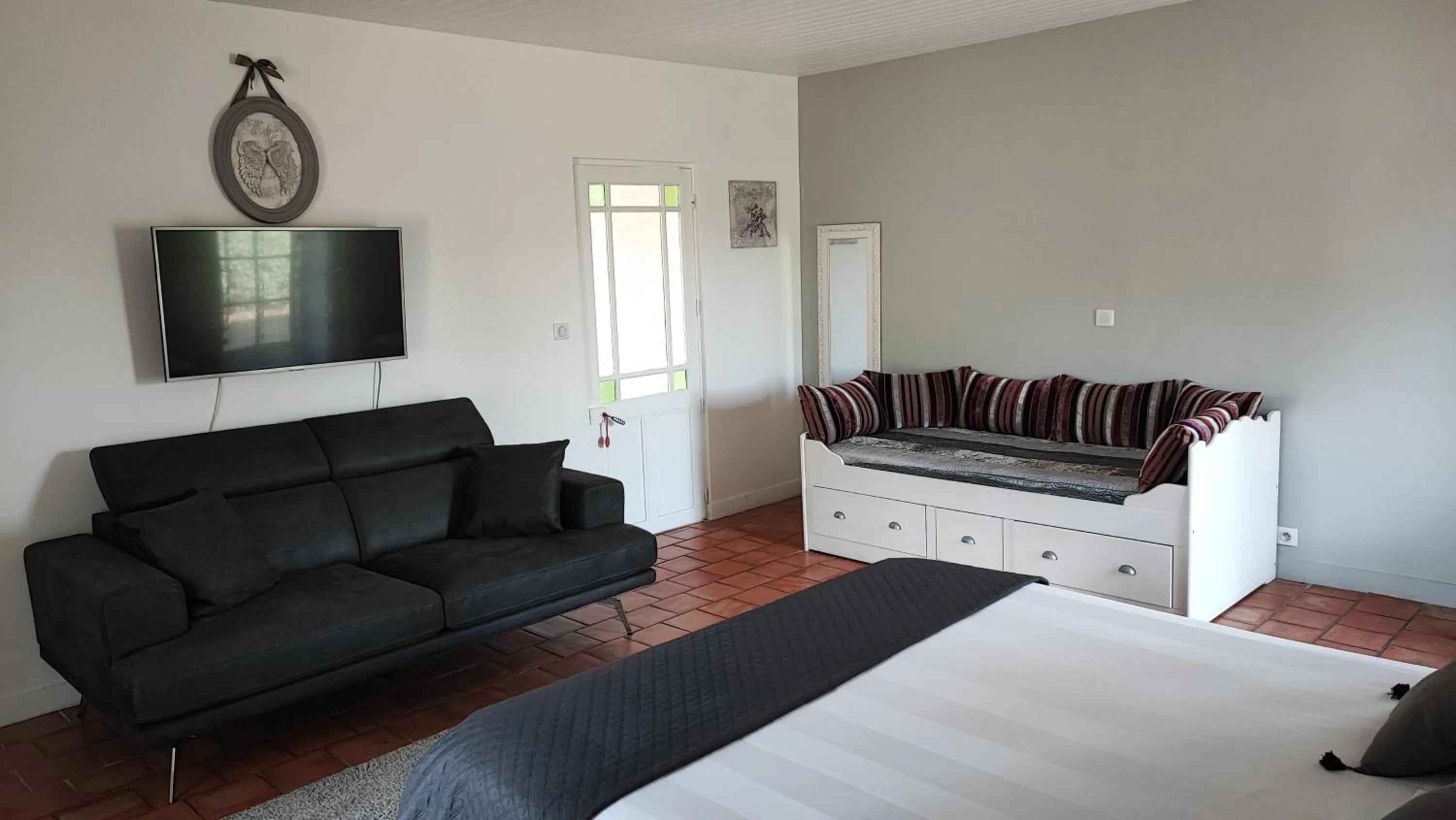 Bed in Au Clos Des Templiers