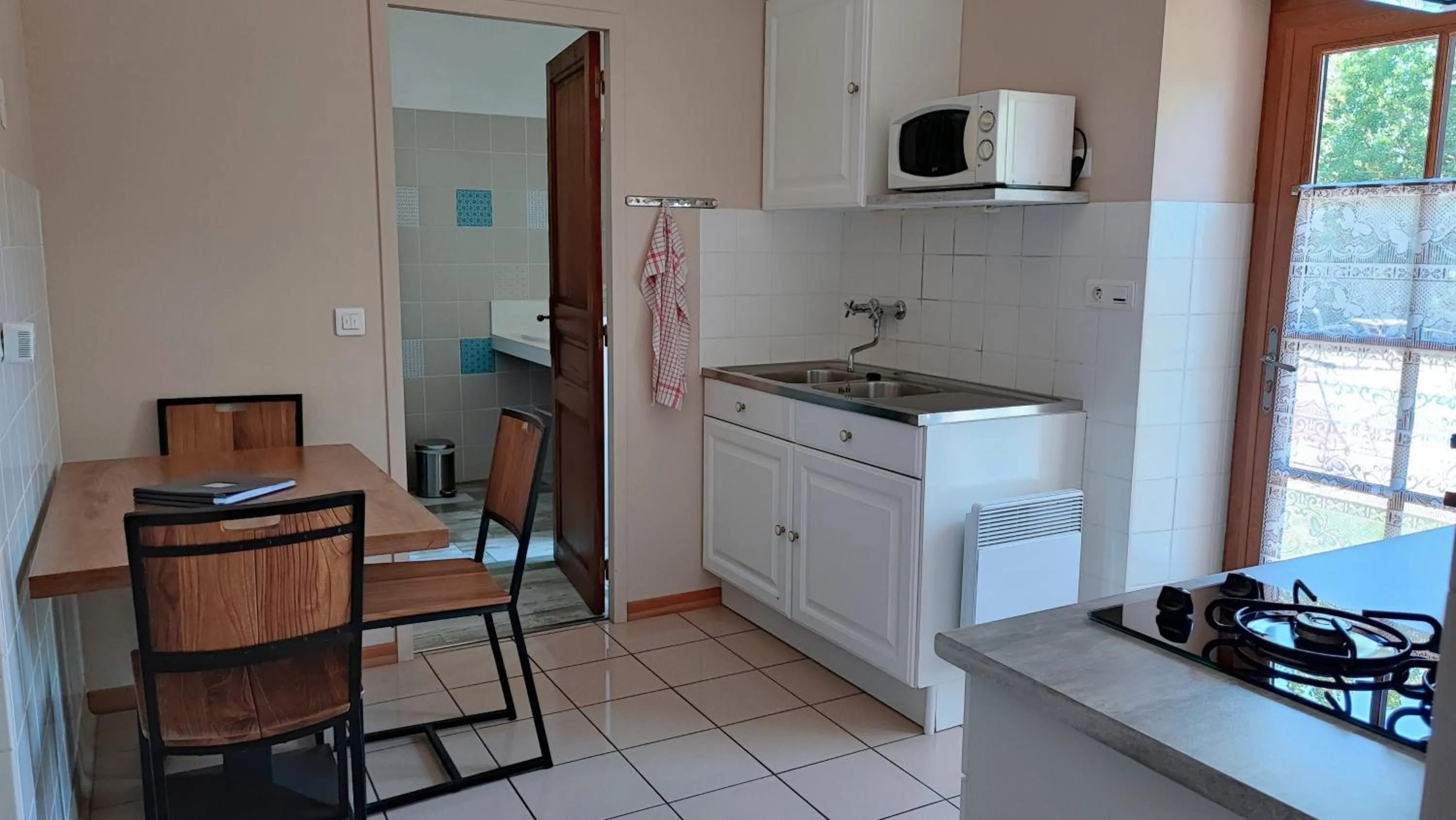 Kitchen or kitchenette in Au Clos Des Templiers