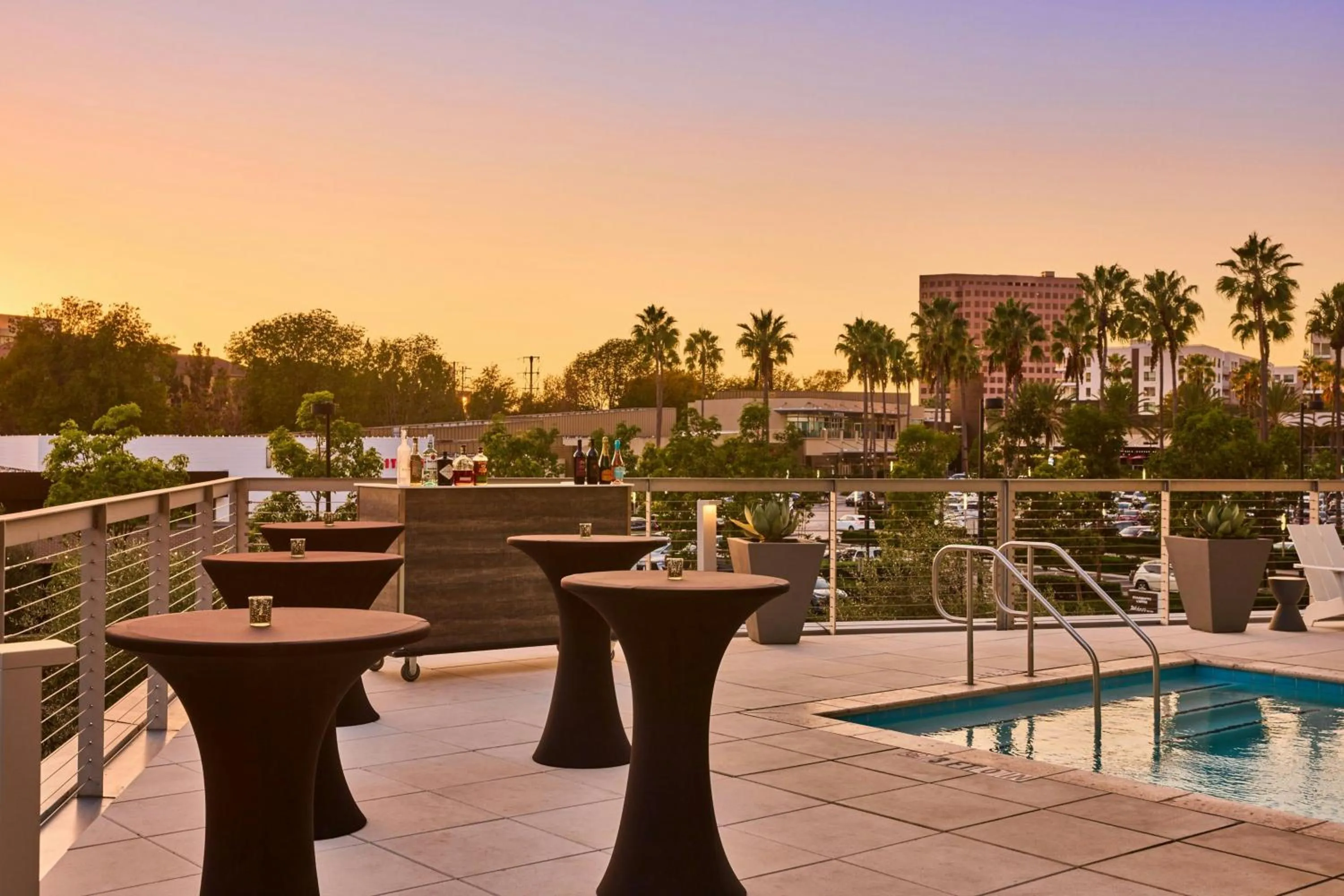 Lounge or bar in AC Hotel by Marriott Irvine