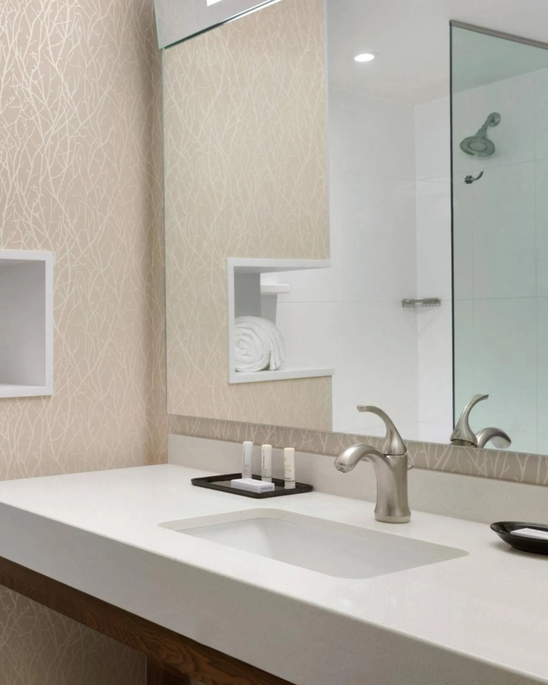 Bathroom in Courtyard by Marriott Toronto Mississauga/West