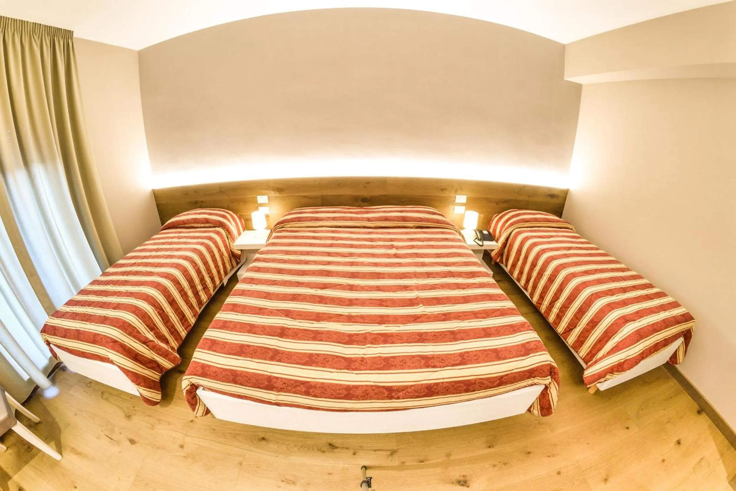 Bedroom, Bed in Grand Hotel Europa Rivisondoli Centro