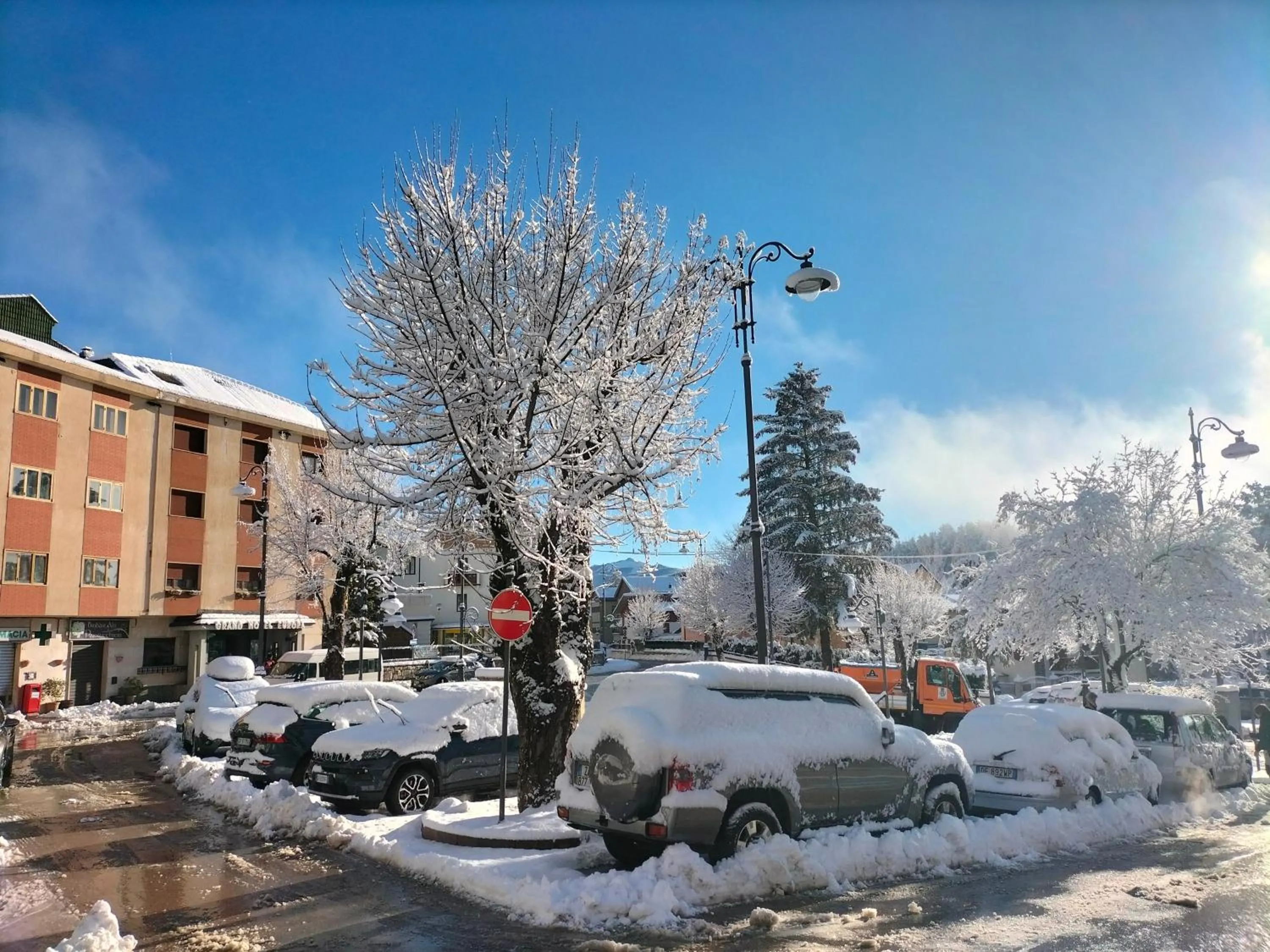 Property building in Grand Hotel Europa Rivisondoli Centro