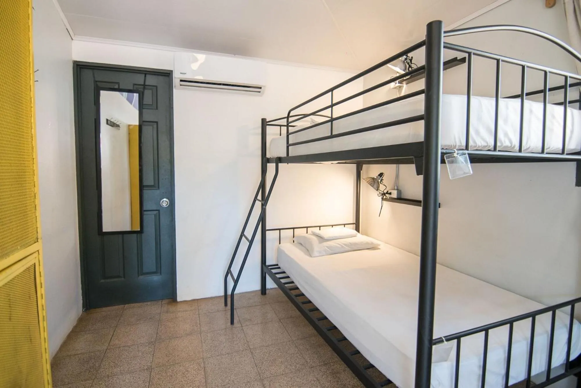 Bed in 4-Bed Mixed Dormitory Room in Selina Tamarindo