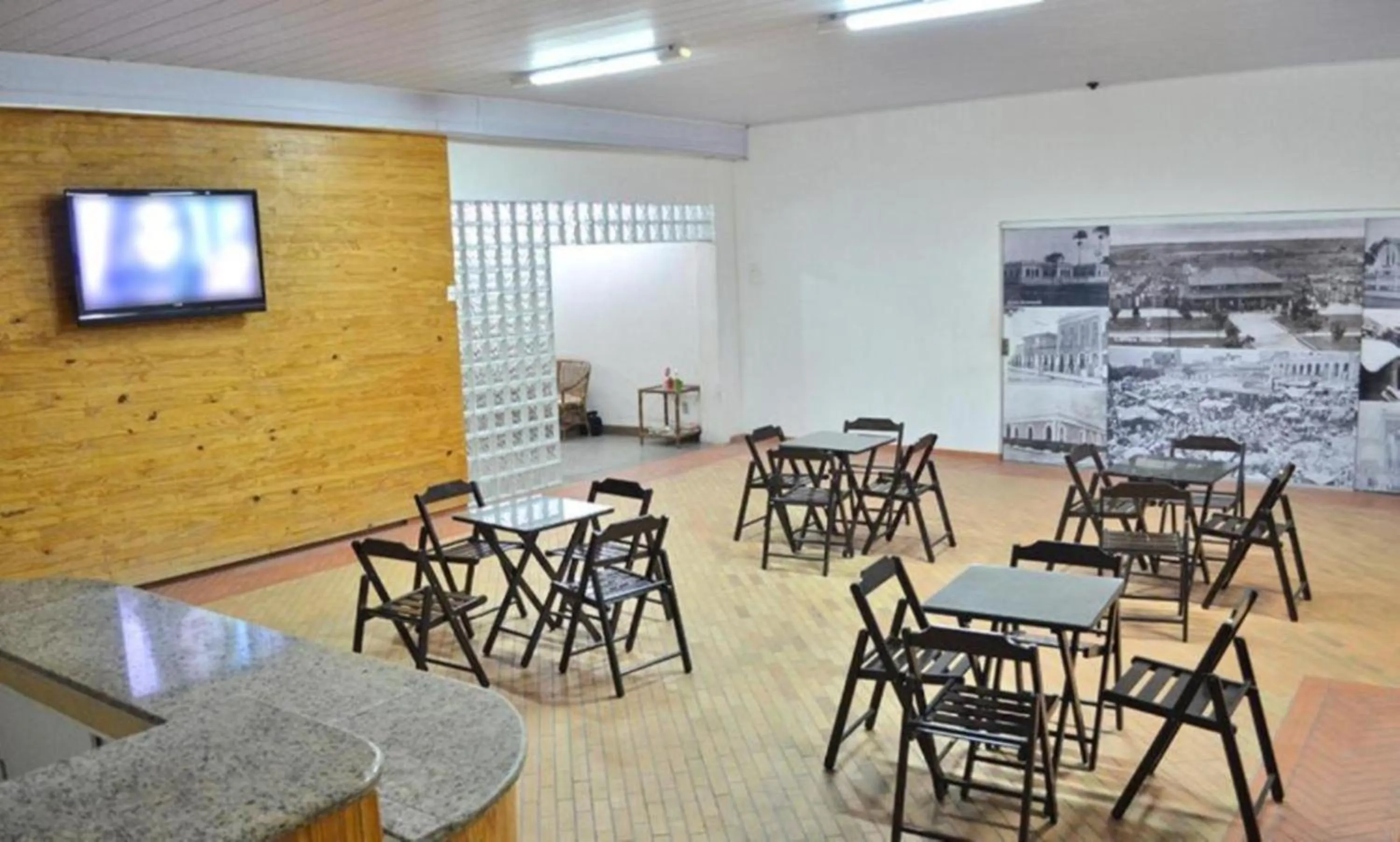 Dining area in Pousada Central