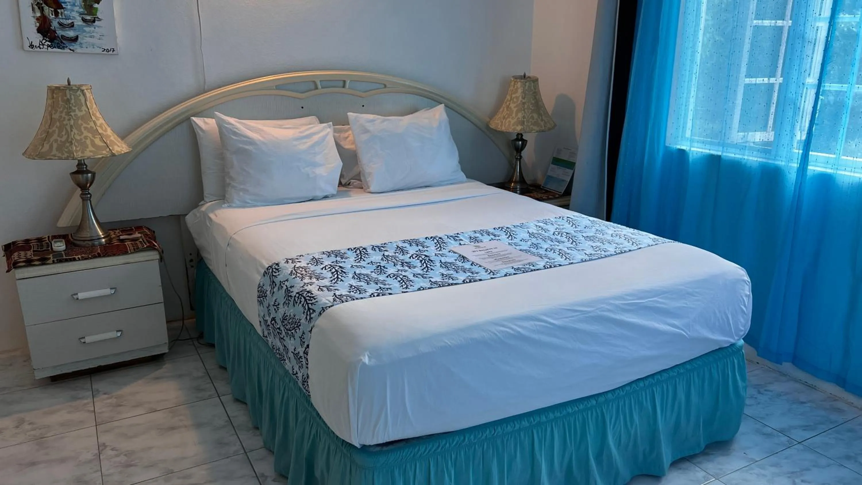 Bedroom, Bed in All Nations Guest House