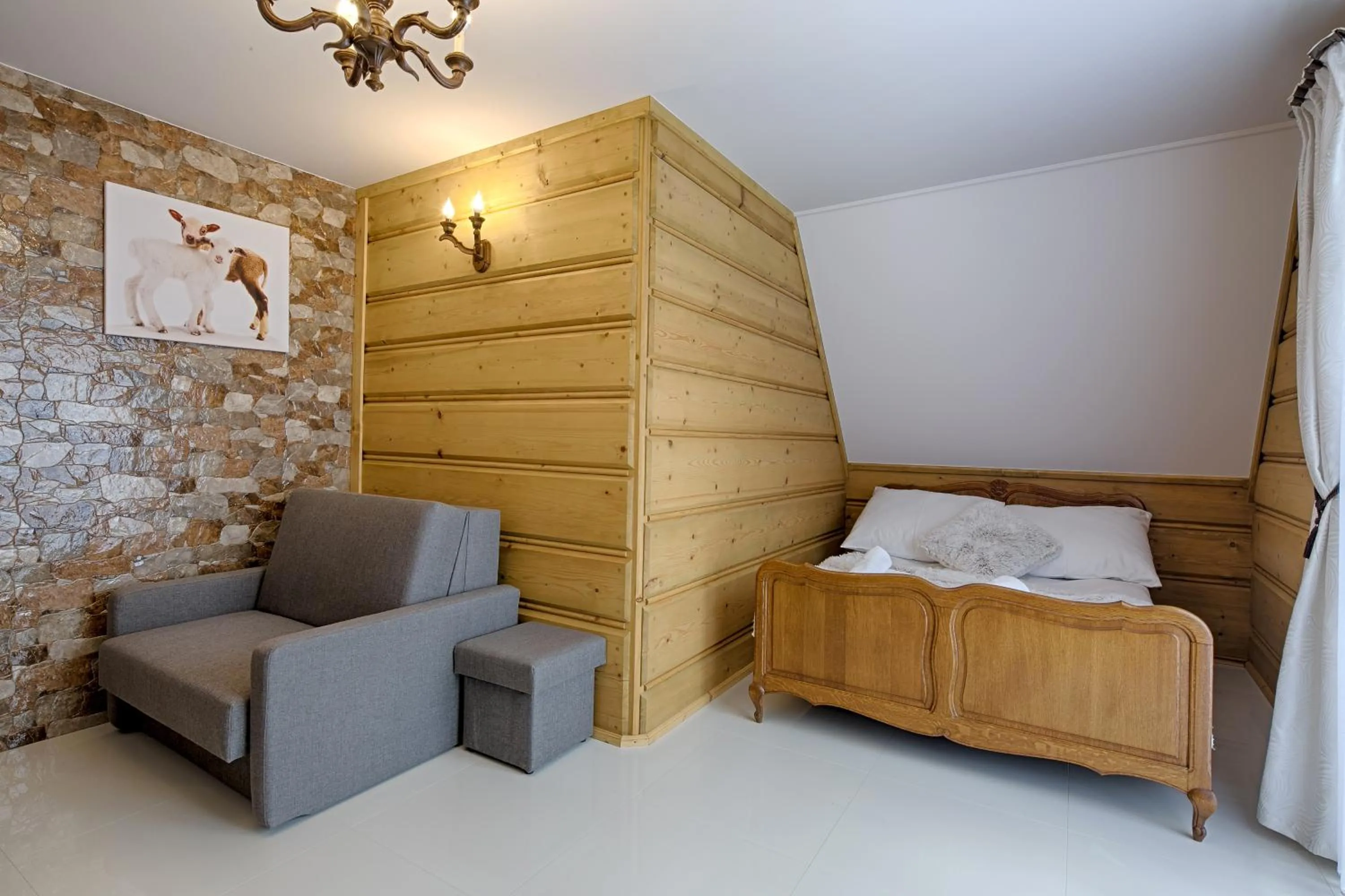 Bed in Gordonówka Residence & SPA- sauna i jacuzzi-przeżyj niezapomniany pobyt
