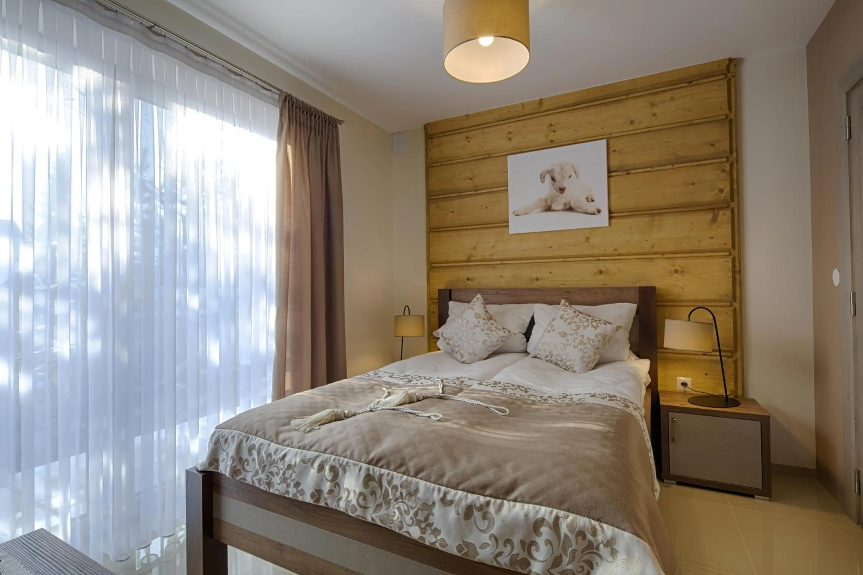 Bed in Gordonówka Residence & SPA- sauna i jacuzzi-przeżyj niezapomniany pobyt