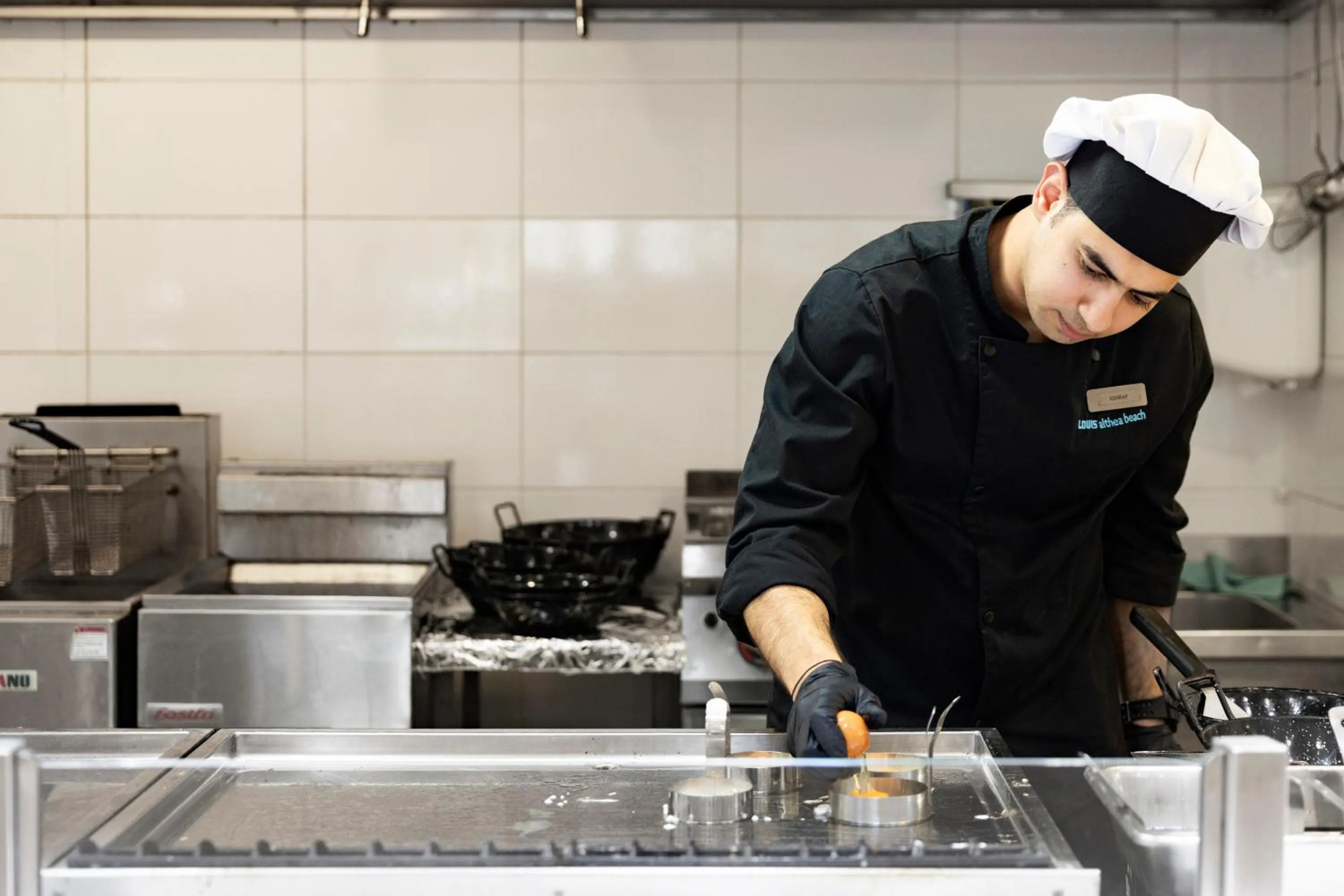 Restaurant/places to eat in Louis Althea Beach