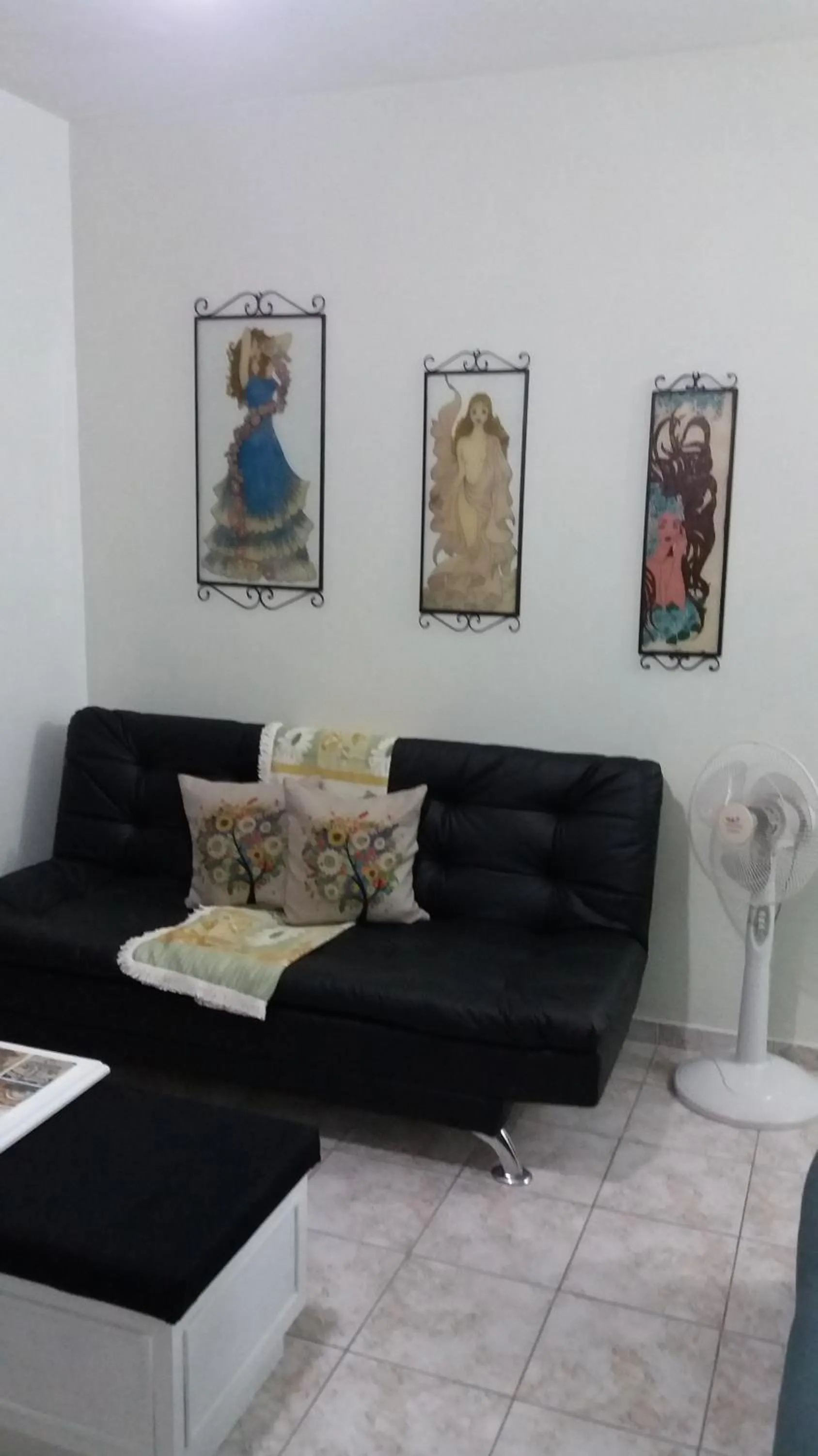 Communal lounge/ TV room in Apartamento Aconchego da vovó