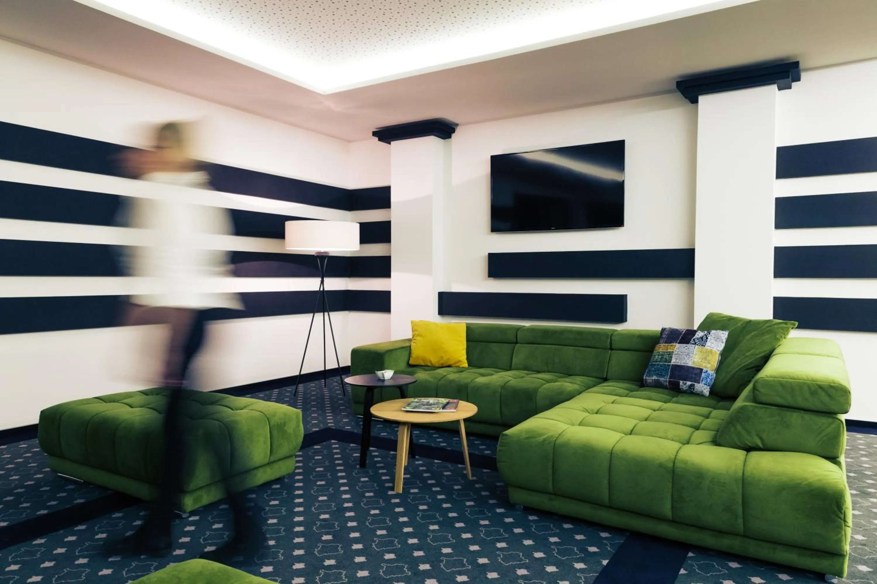 Lounge or bar in SKY Hotel Cloppenburg