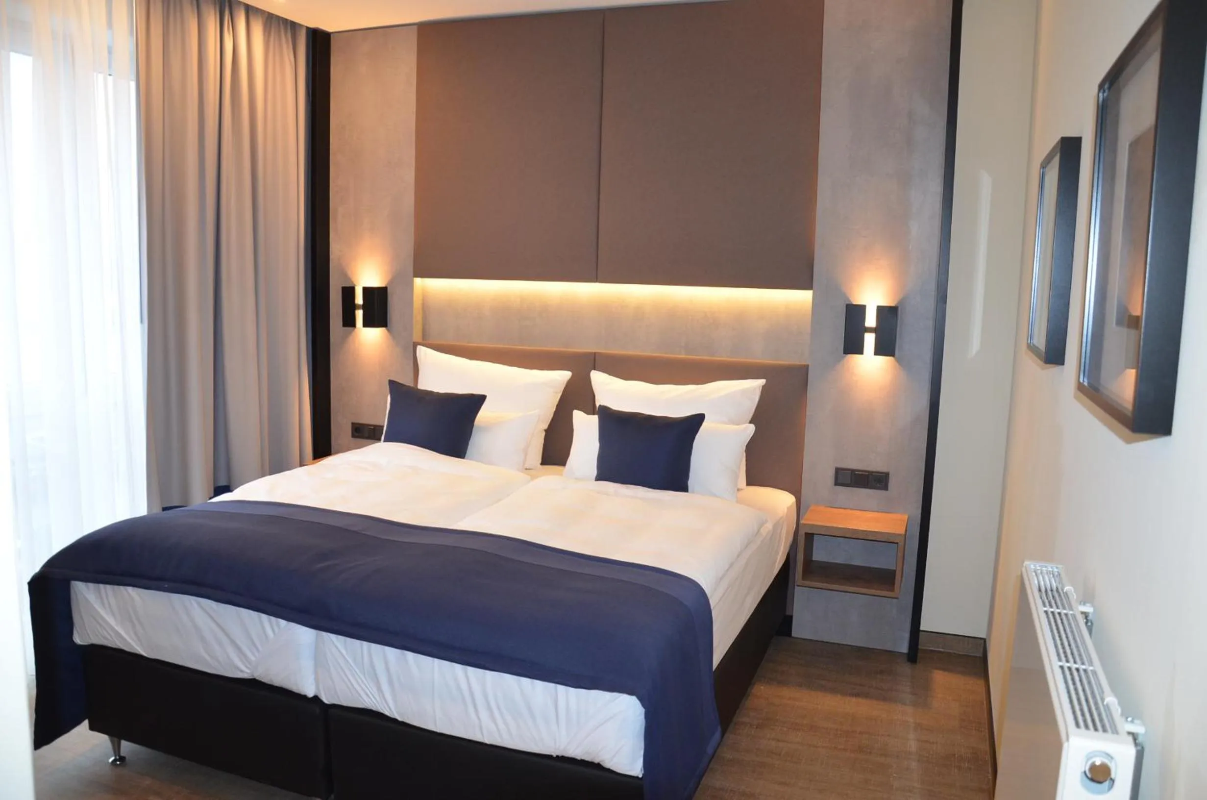 Bedroom, Bed in SKY Hotel Cloppenburg