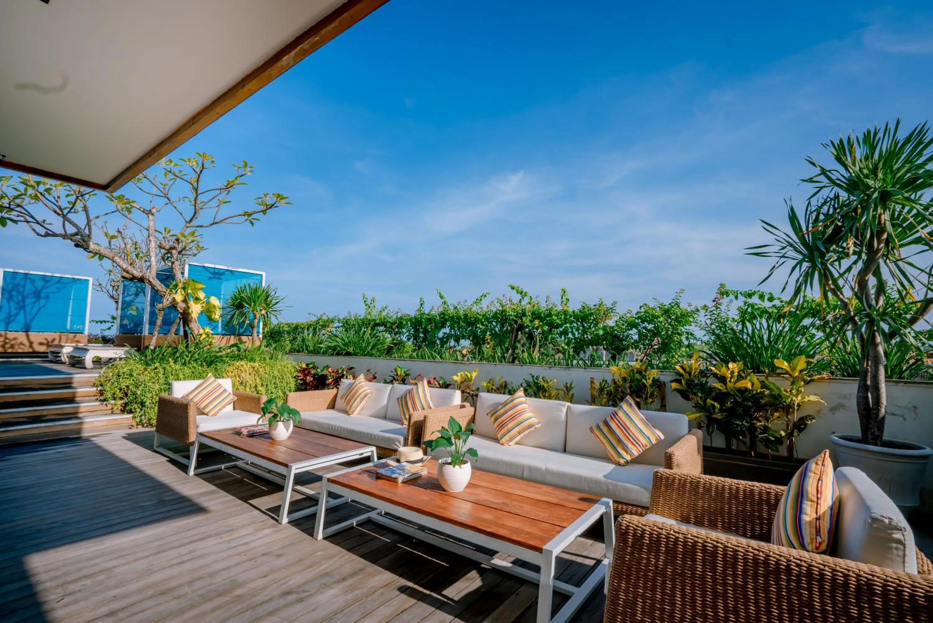 Lounge or bar in Rama Residence Padma