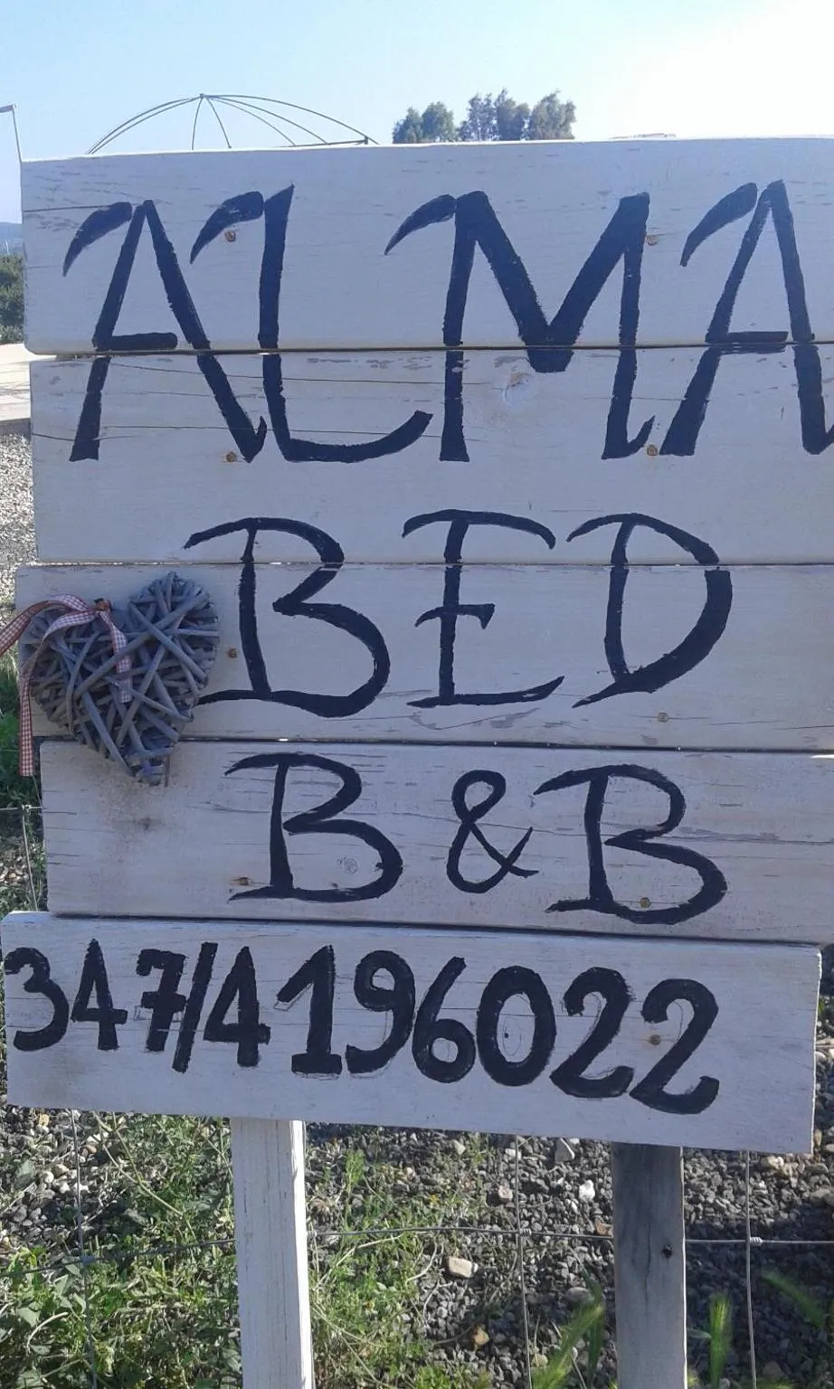 Alma Bed & Breakfast