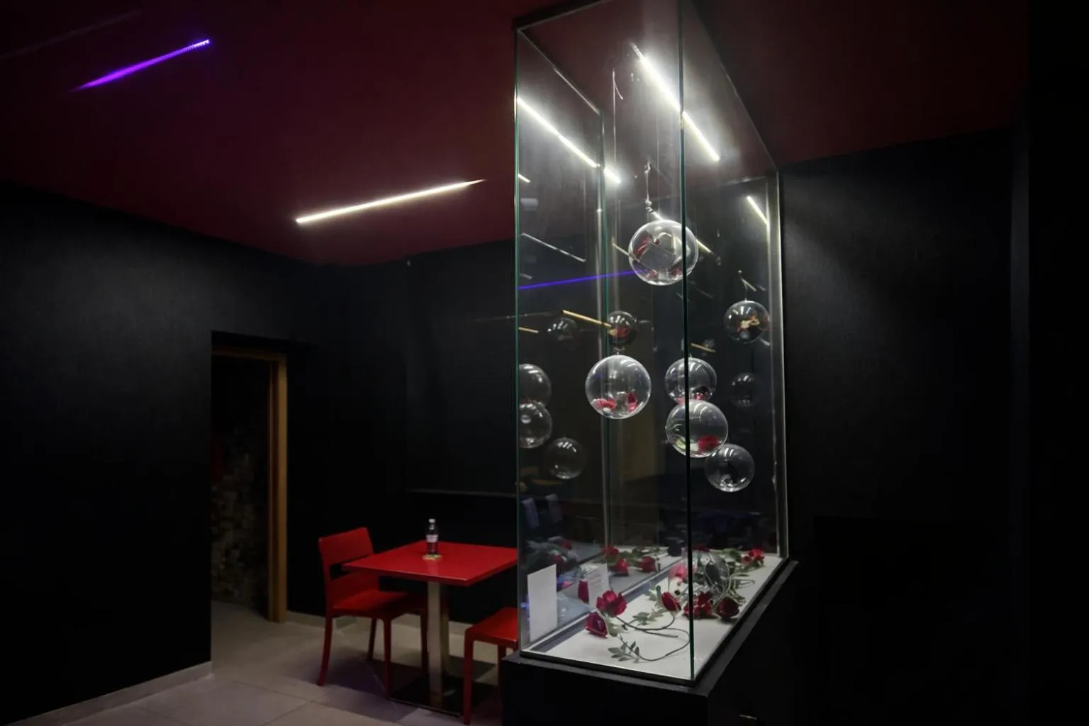 Photo of the whole room in Motel Venus Madrid Norte