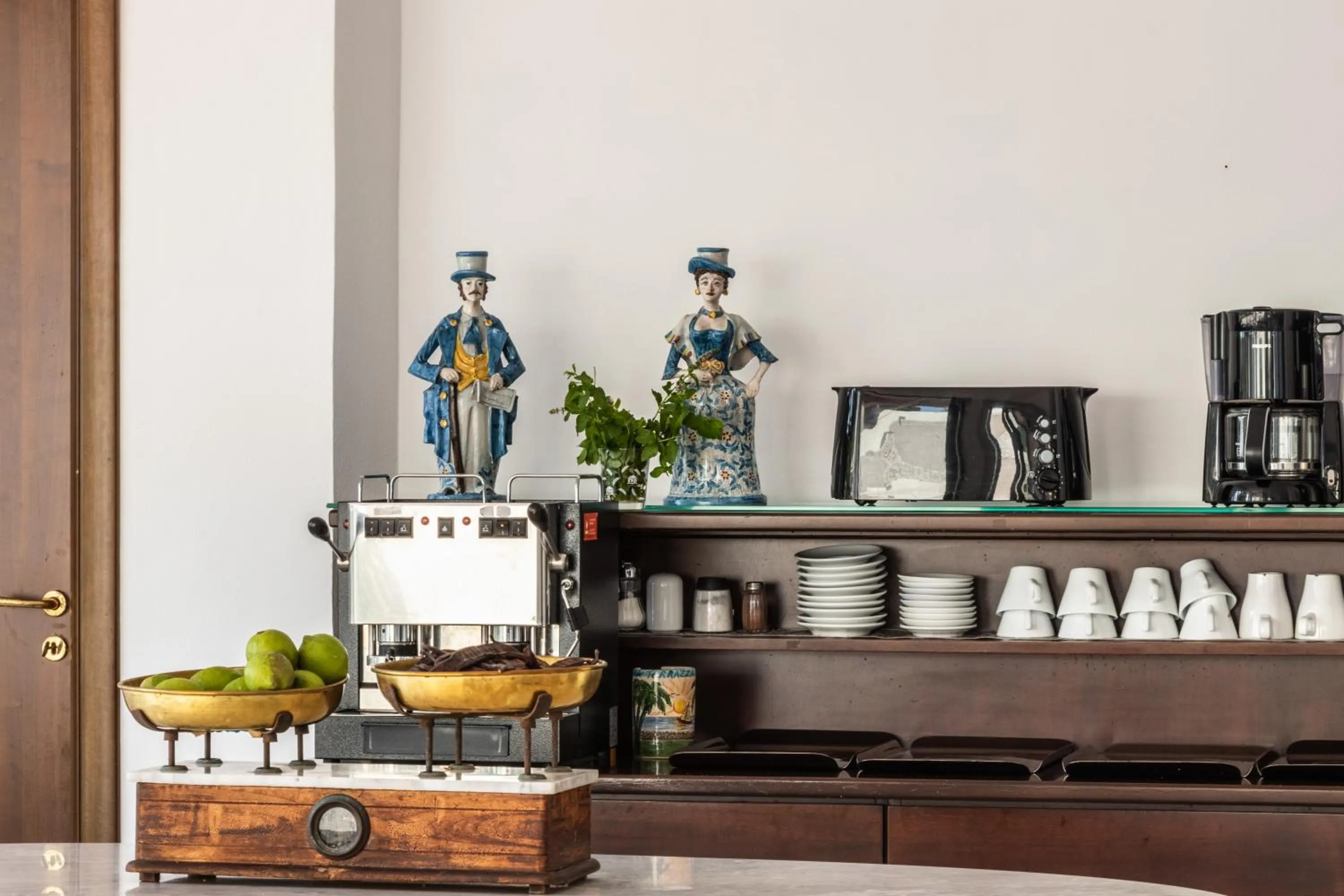 Coffee/tea facilities in B&B La terrazza sul mare