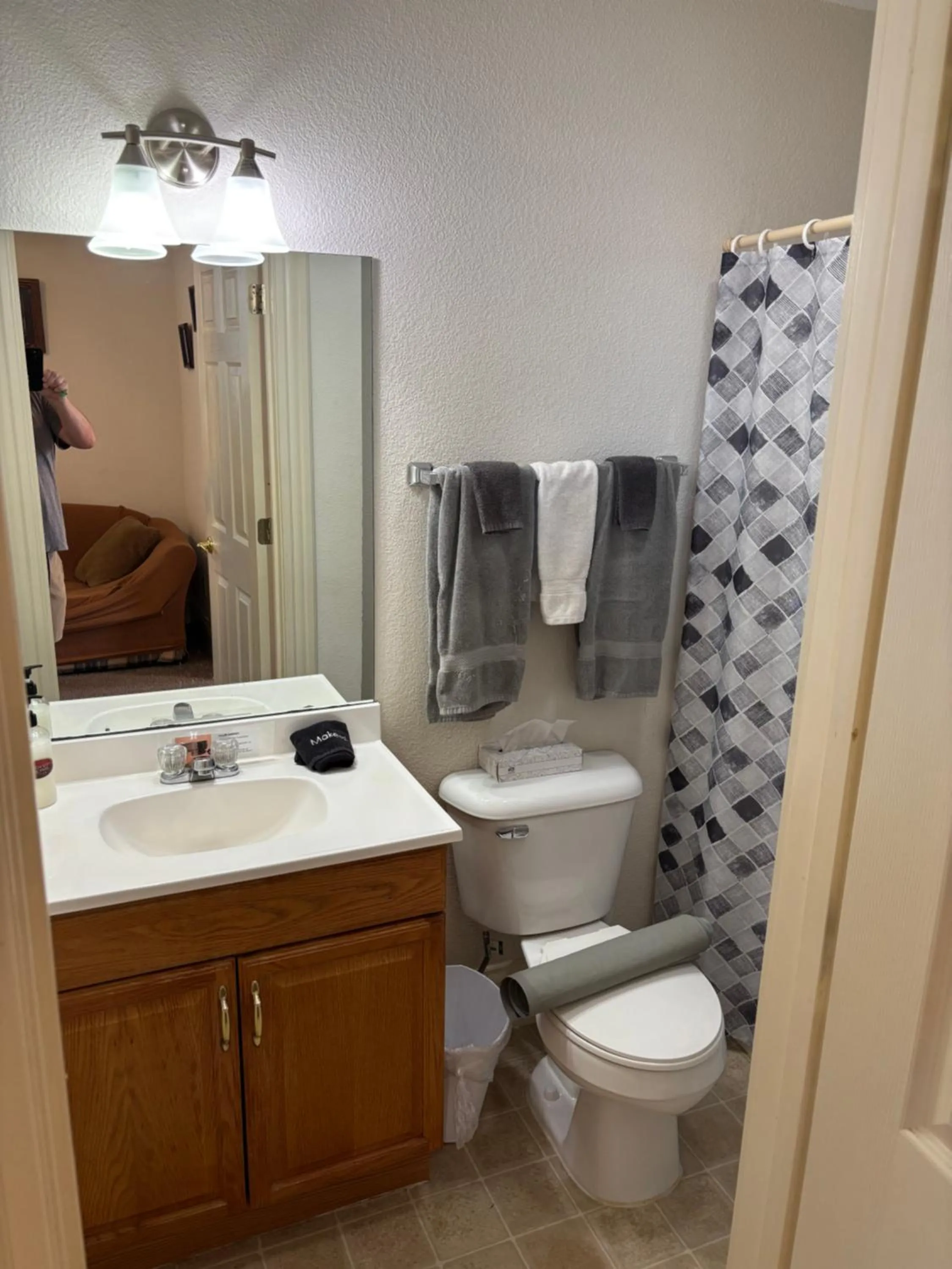 Bathroom in Hermann Crown Suites