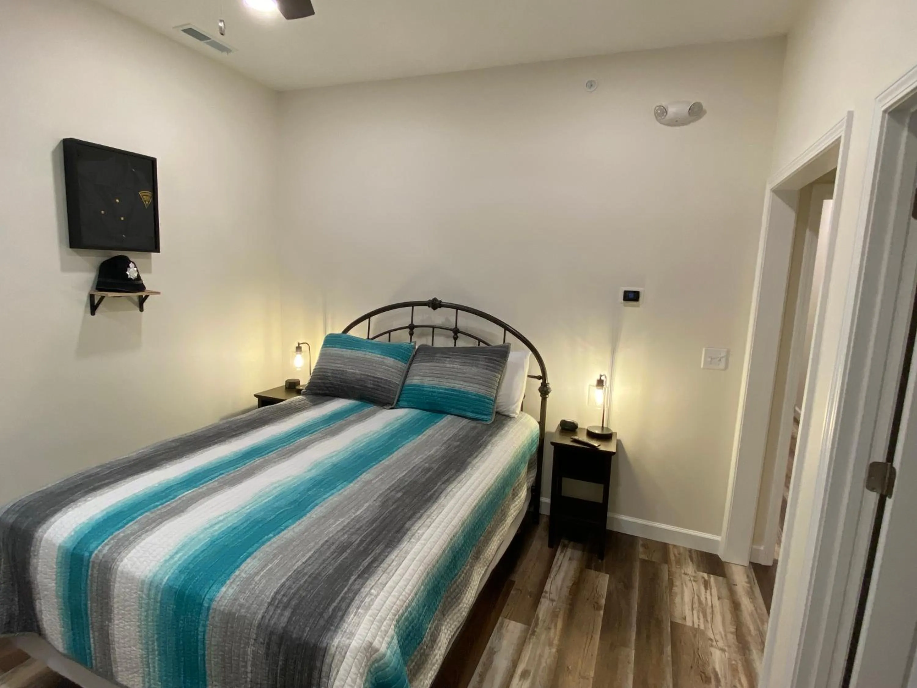 Bed in Hermann Crown Suites