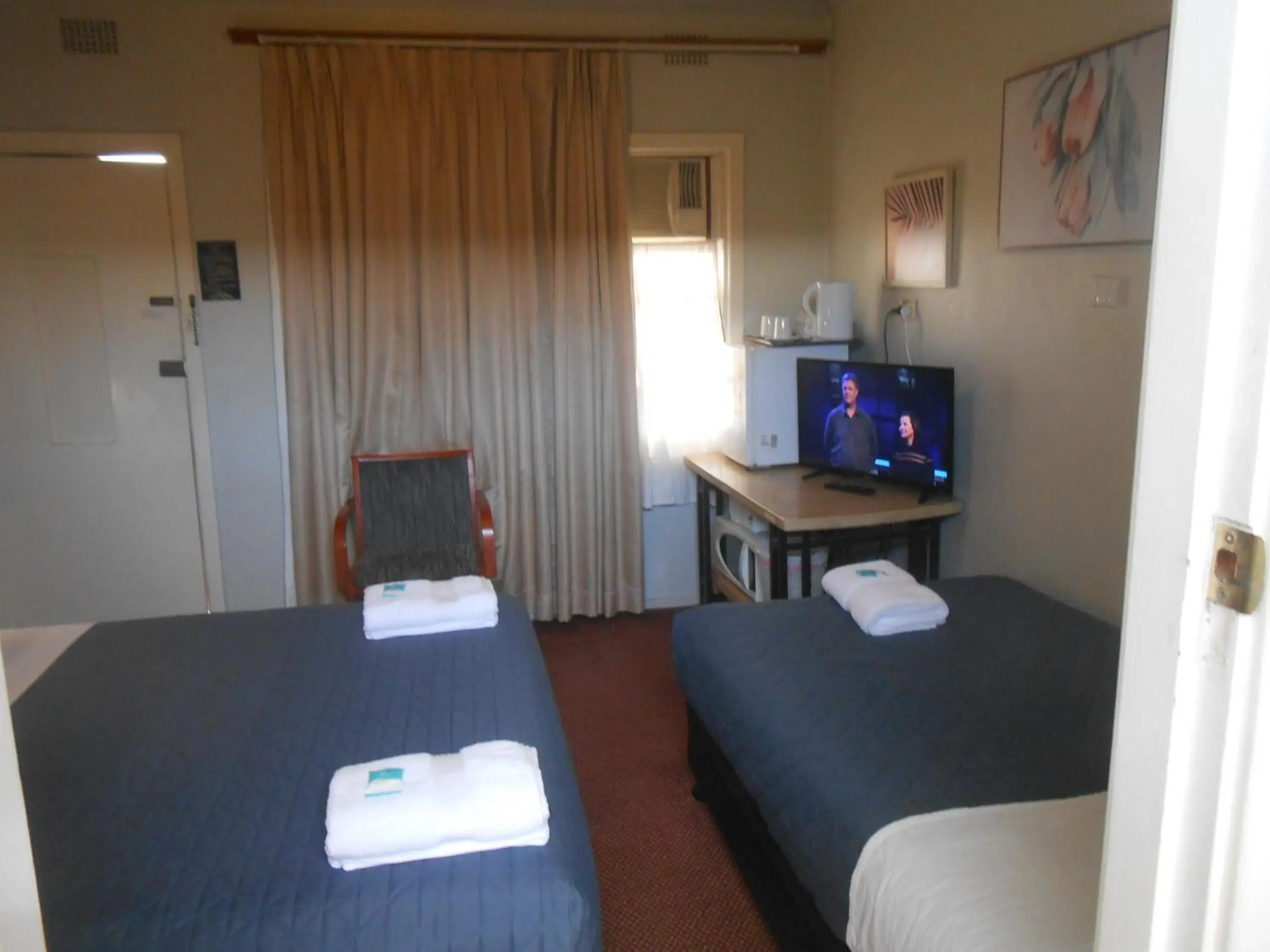 Double or Twin Room with Bathroom in Mount View Motel Double or Twin Room with Bathroom in Mount View Motel