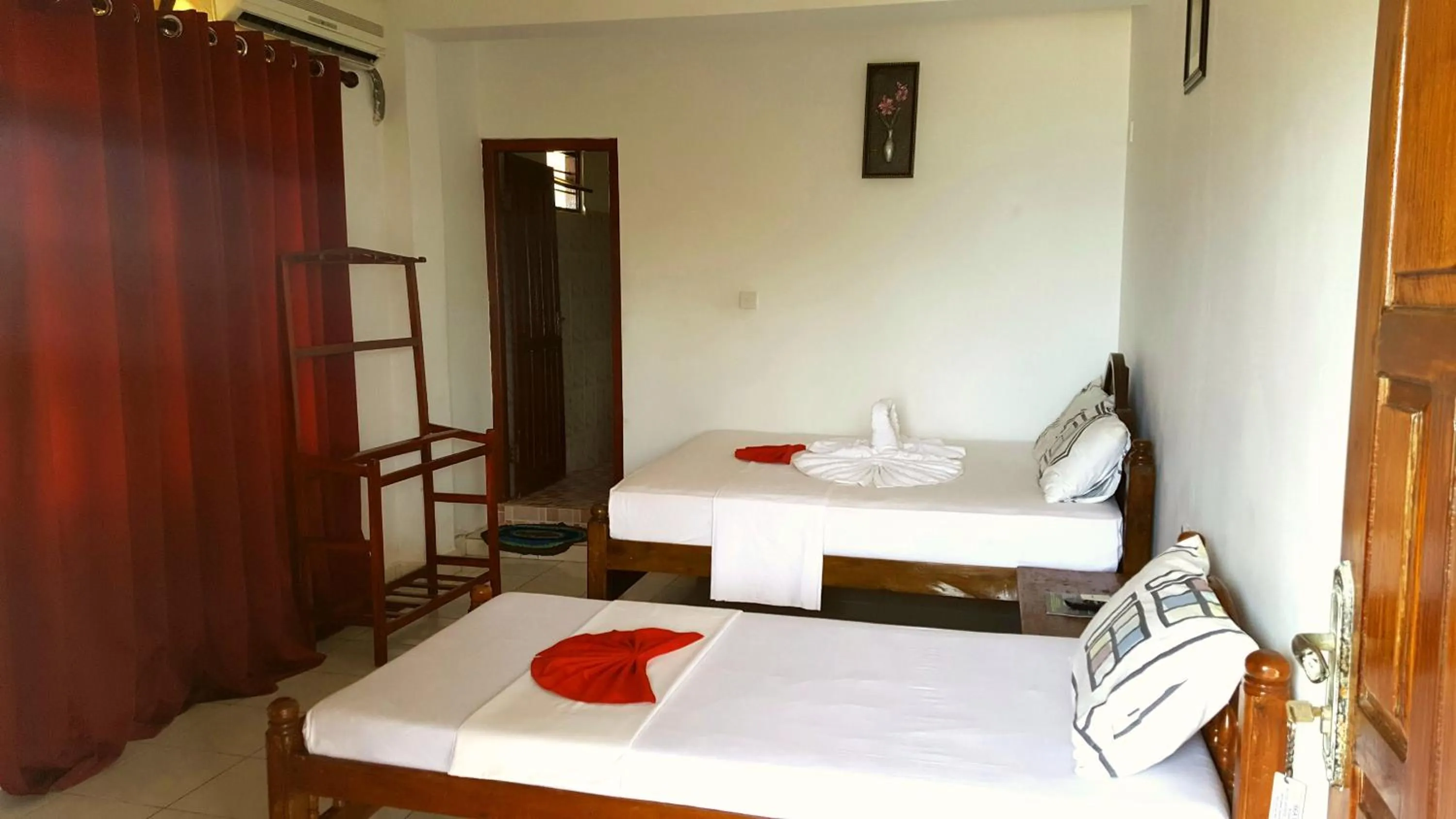 Bed in Sea View Beach Hotel