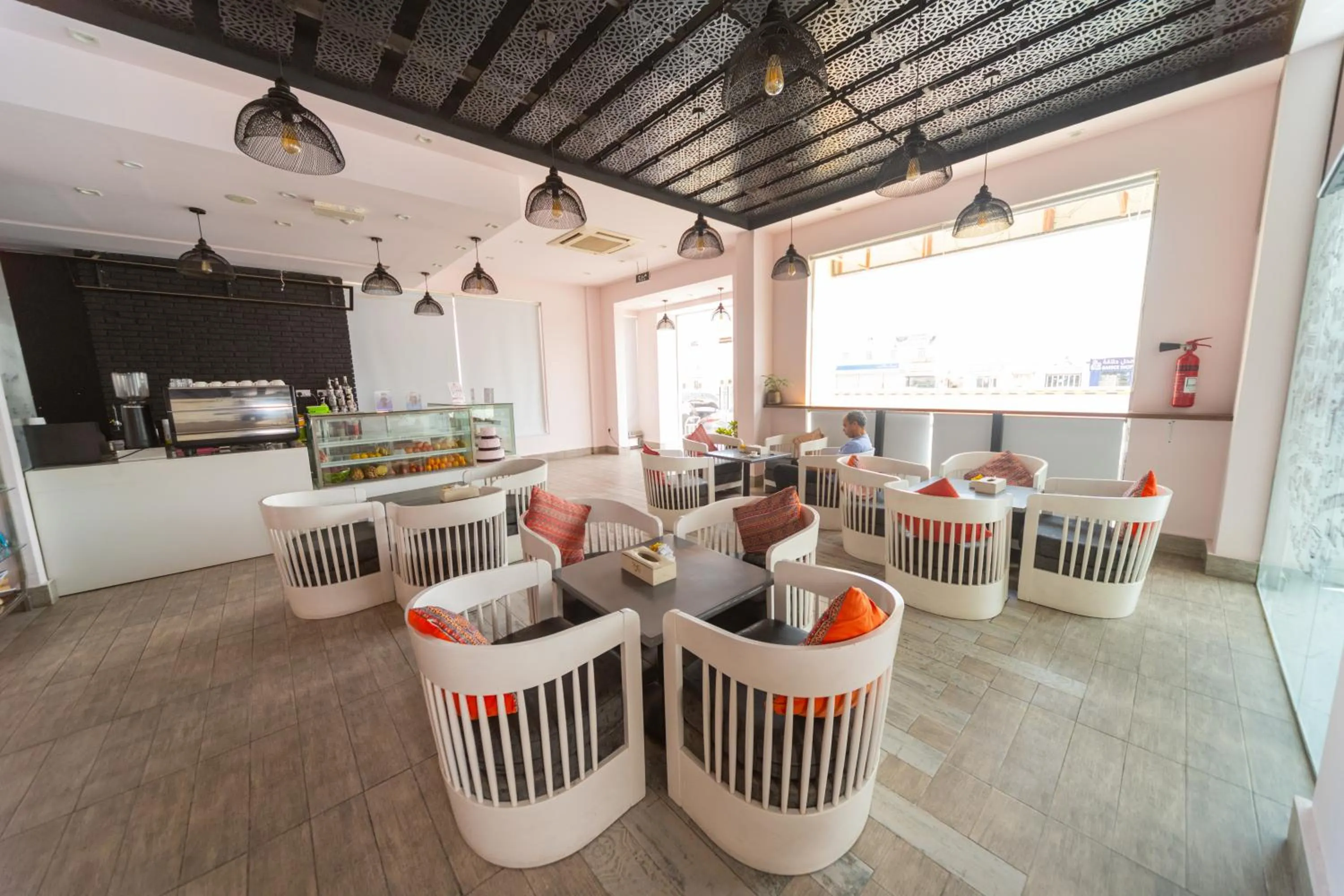 Food and drinks in Zaki Hotel Apartment