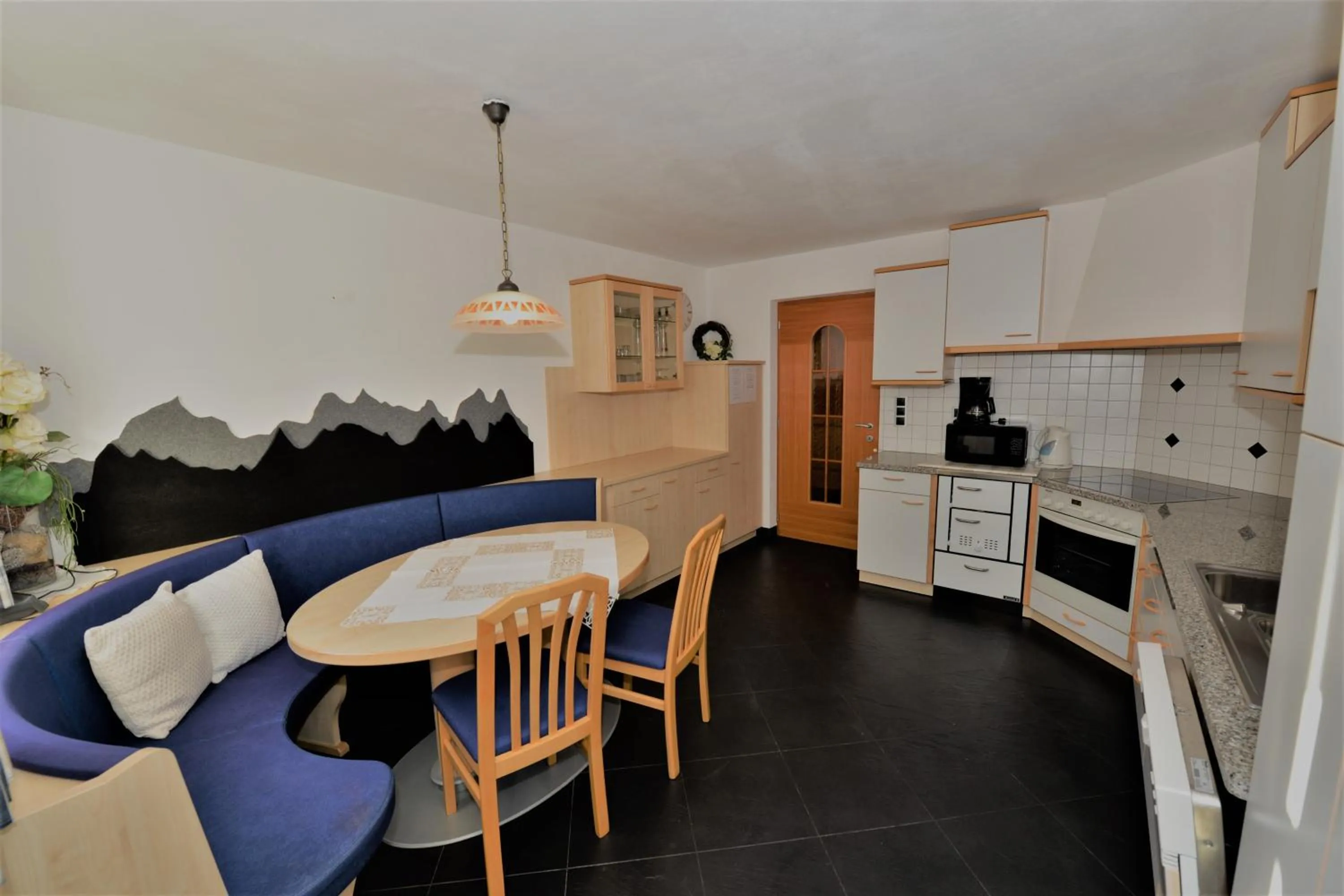 Kitchen or kitchenette in XL Appartements Steinhaus