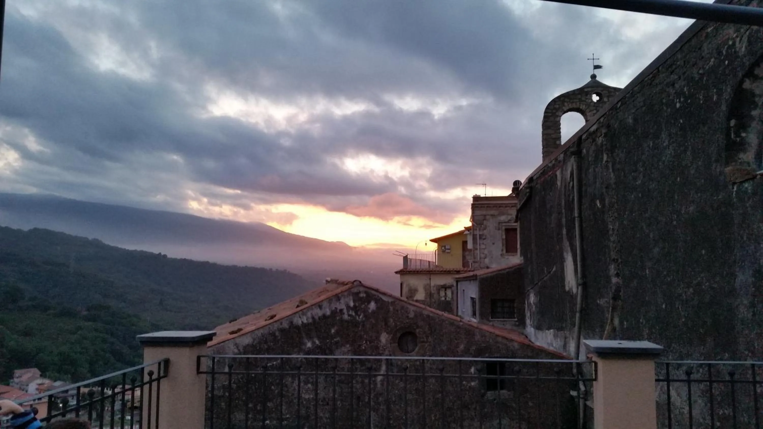 Autumn in Cento Tari' Guest House