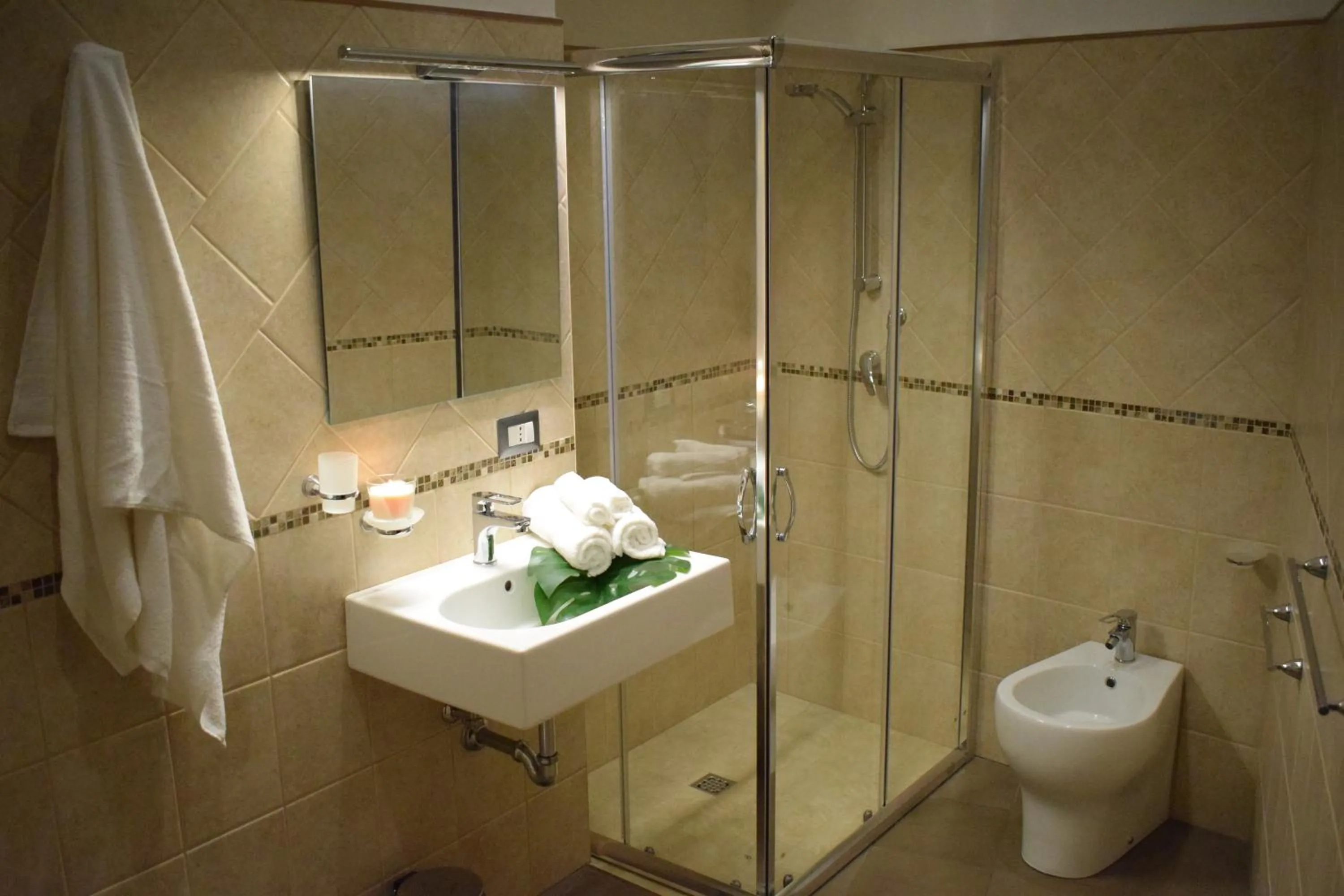 Cento Tari' Guest House