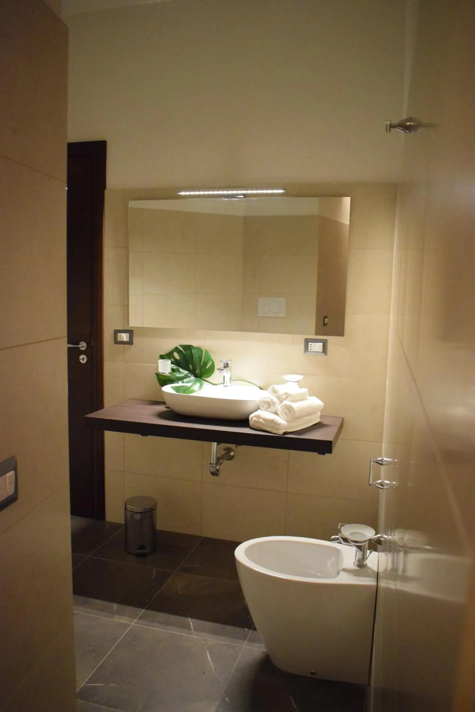 Cento Tari' Guest House