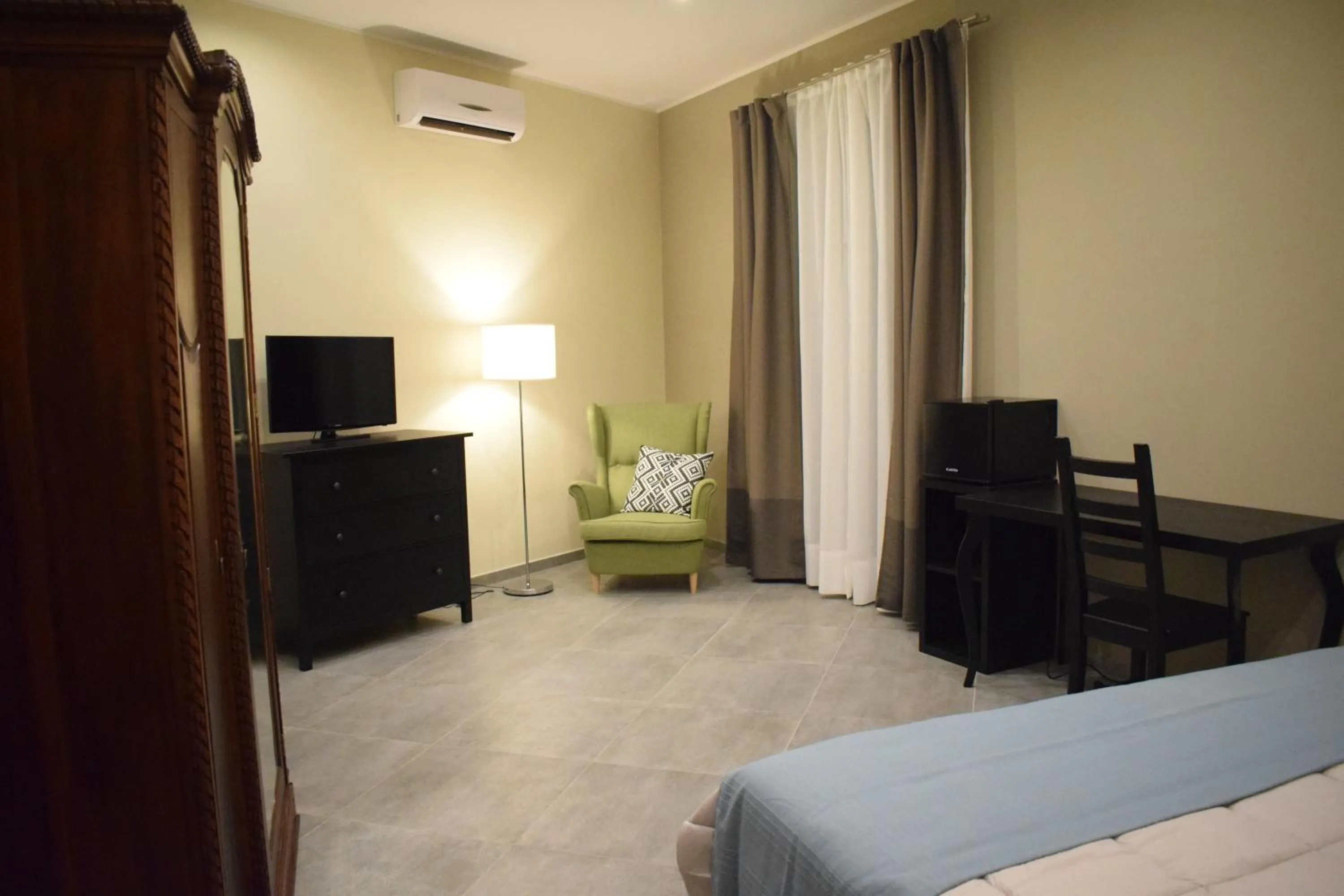 Bed in Cento Tari' Guest House