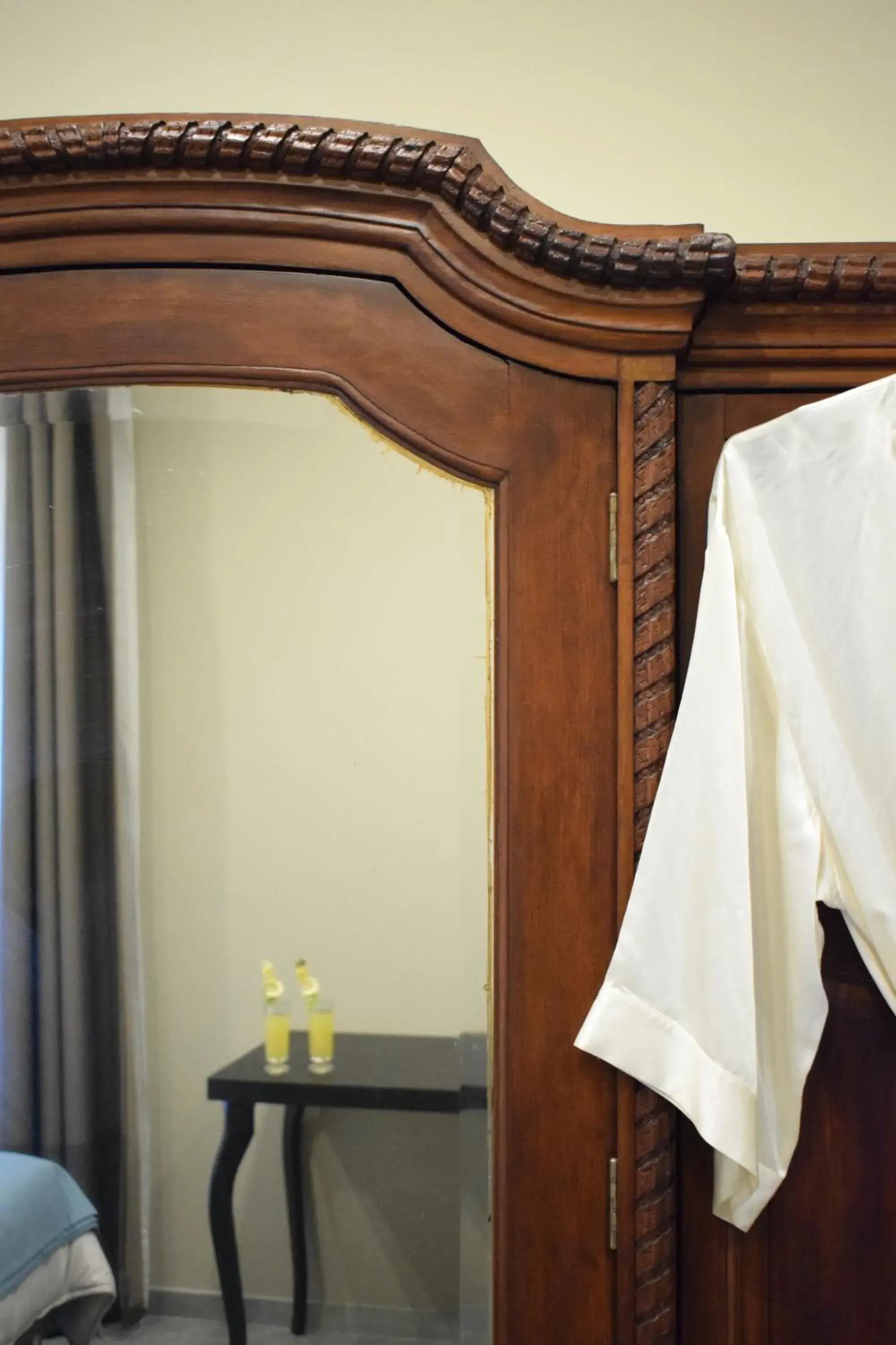 Triple Room with Balcony - single occupancy in Cento Tari' Guest House Triple Room with Balcony - single occupancy in Cento Tari' Guest House